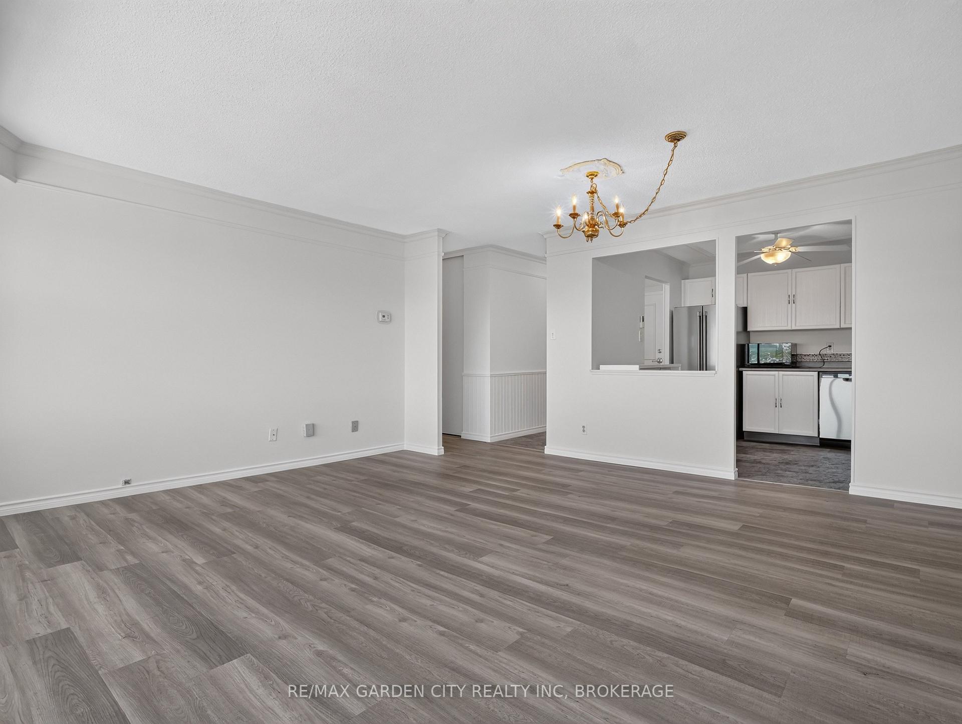 Photo 5 of Unit 1107, 7 Gale Crescent, St. Catharines, E. Chester — HOMEH