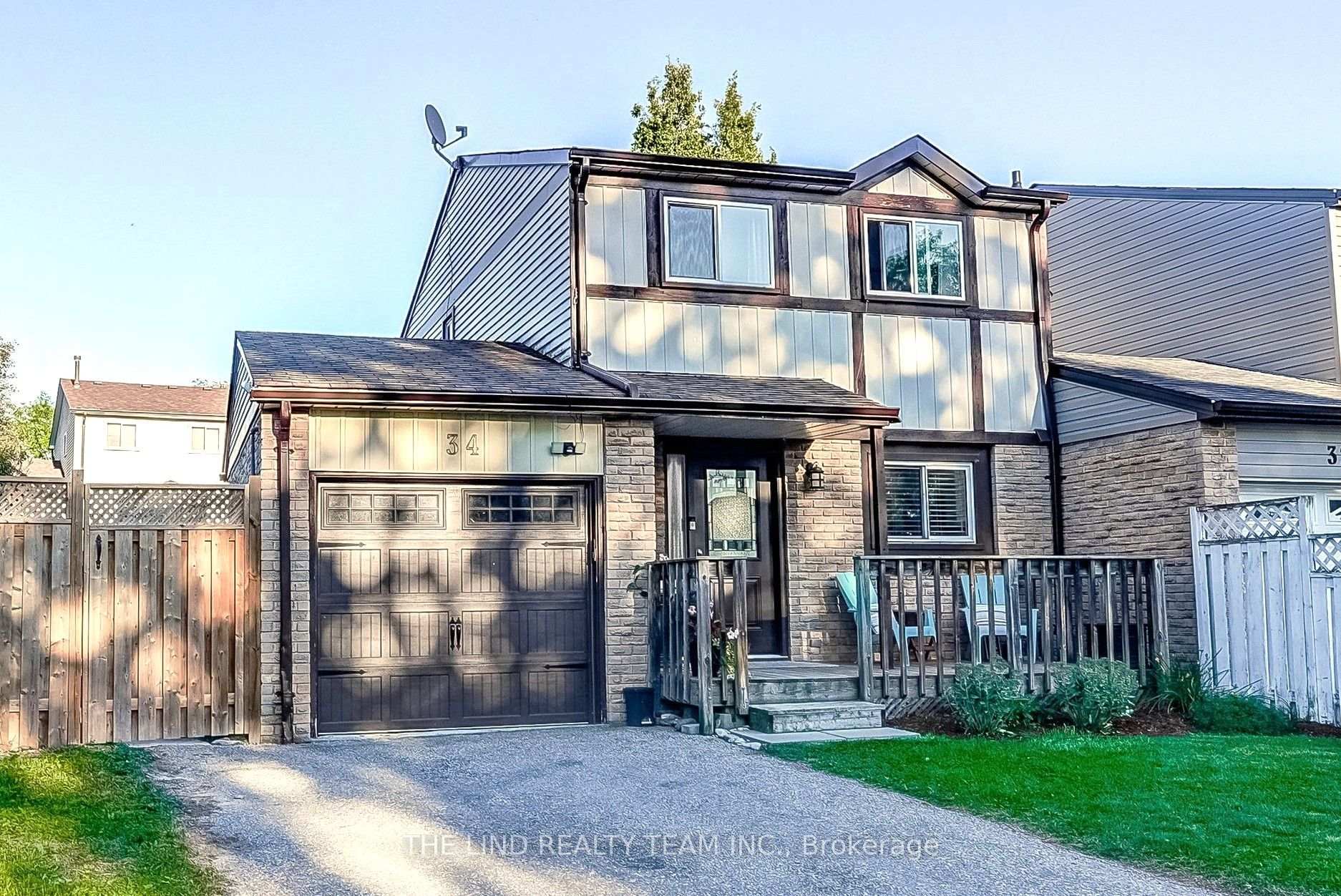 Photo 2 of 34 Banner Crescent, Ajax, South West — HOMEH
