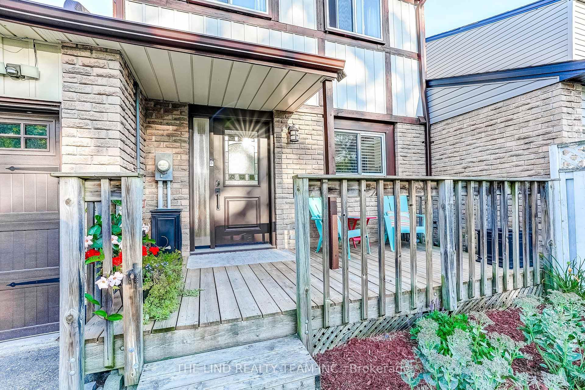 Photo 4 of 34 Banner Crescent, Ajax, South West — HOMEH