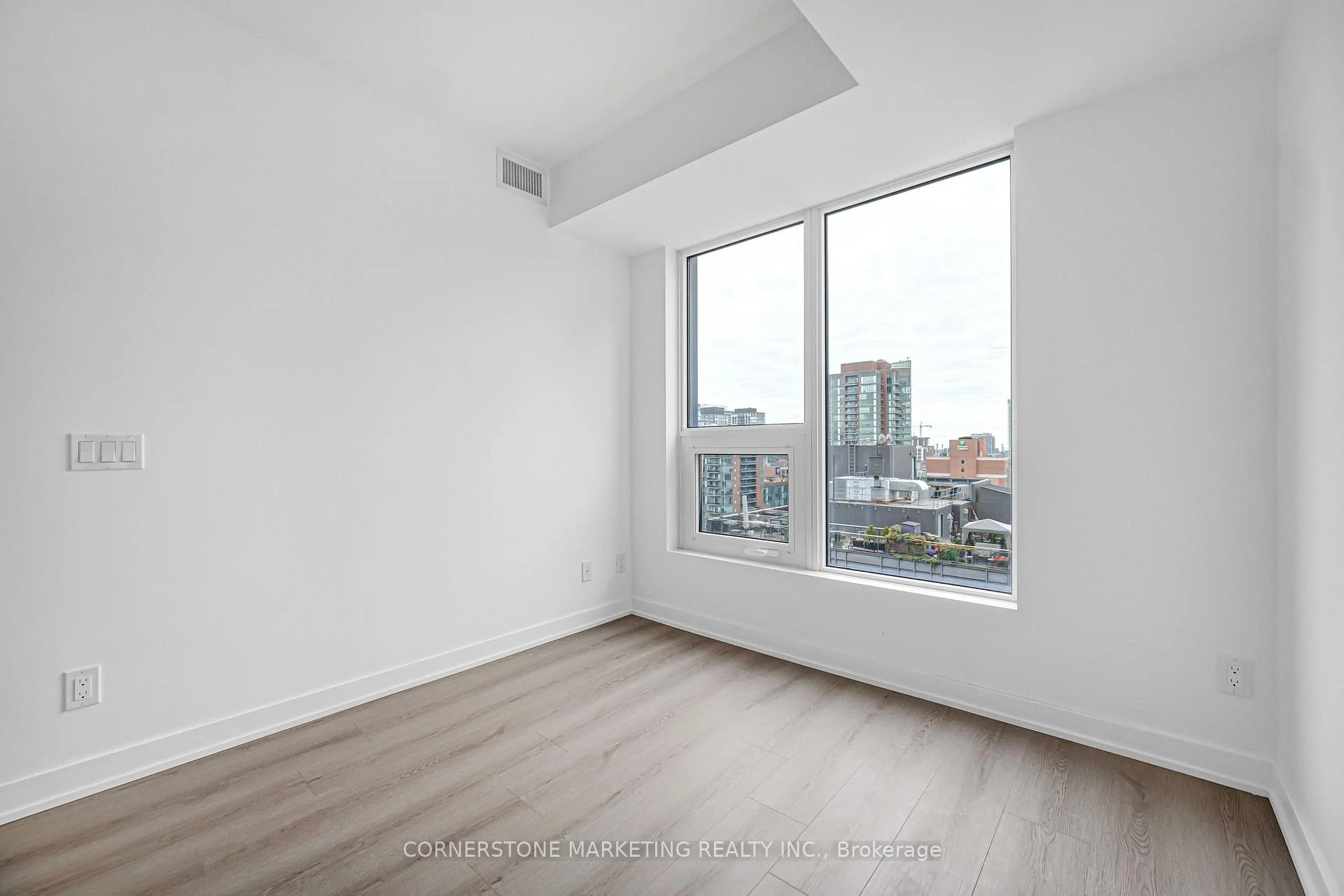 Photo 14 of Unit 1809, 100 Queen Street E, Toronto, Church-Yonge Corridor — HOMEH