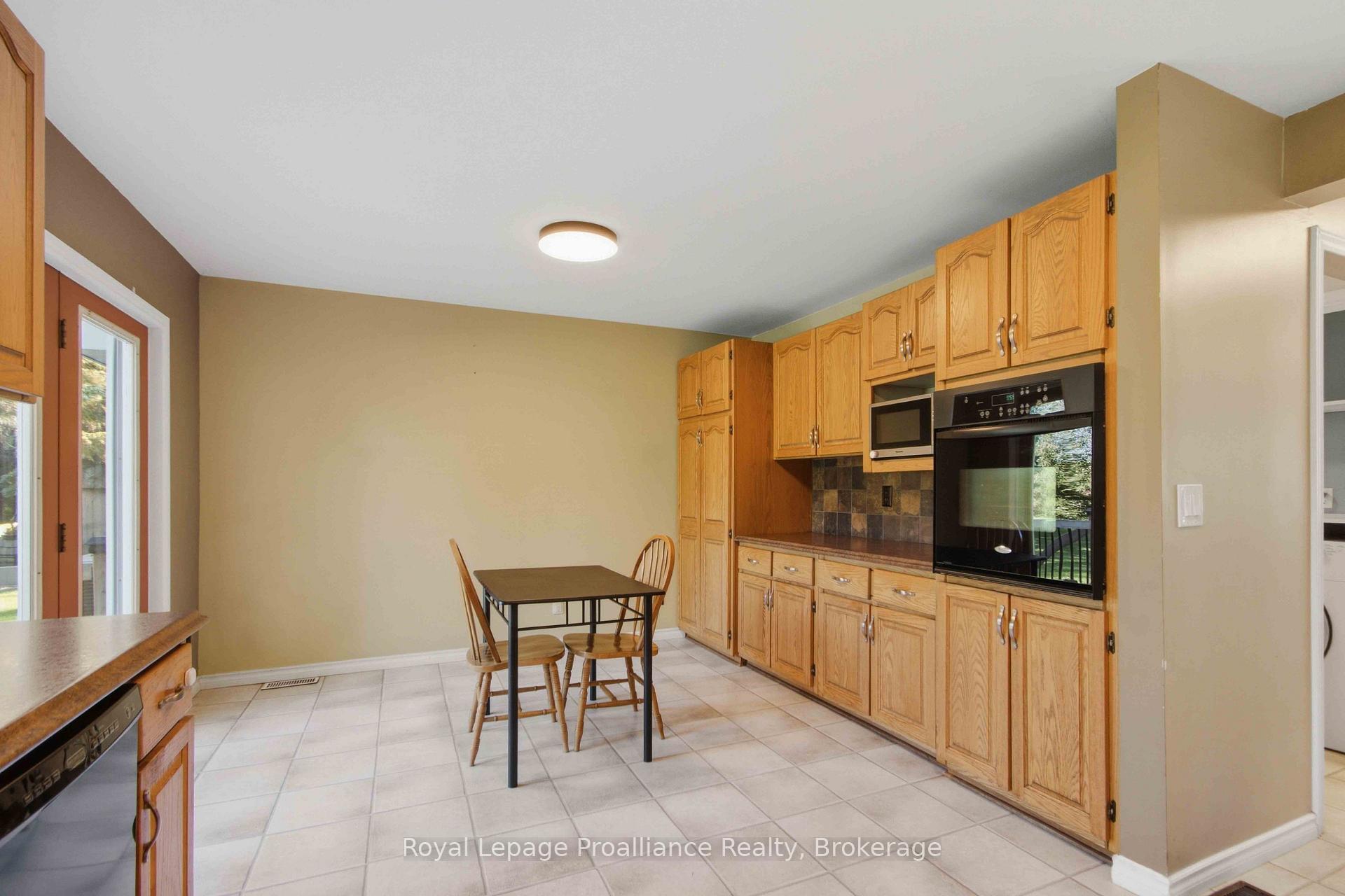 Photo 14 of 378 Harrington Road, Quinte West, Sidney Ward — HOMEH