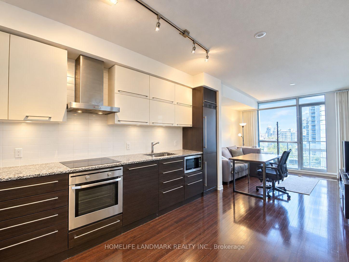 Photo of Unit 1603, 770 Bay Street