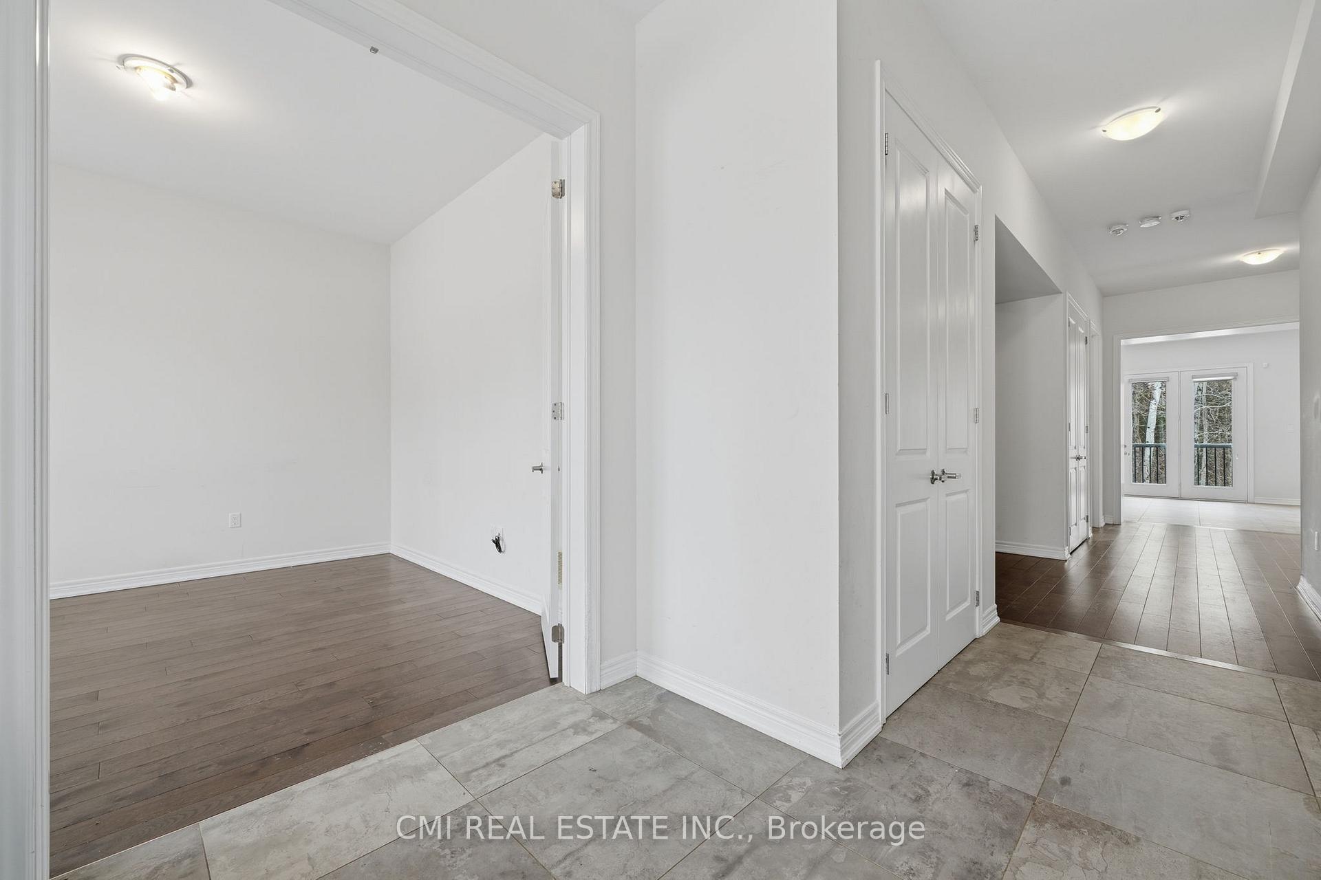 Photo 7 of 1659 Emberton Way, Innisfil, Rural Innisfil — HOMEH