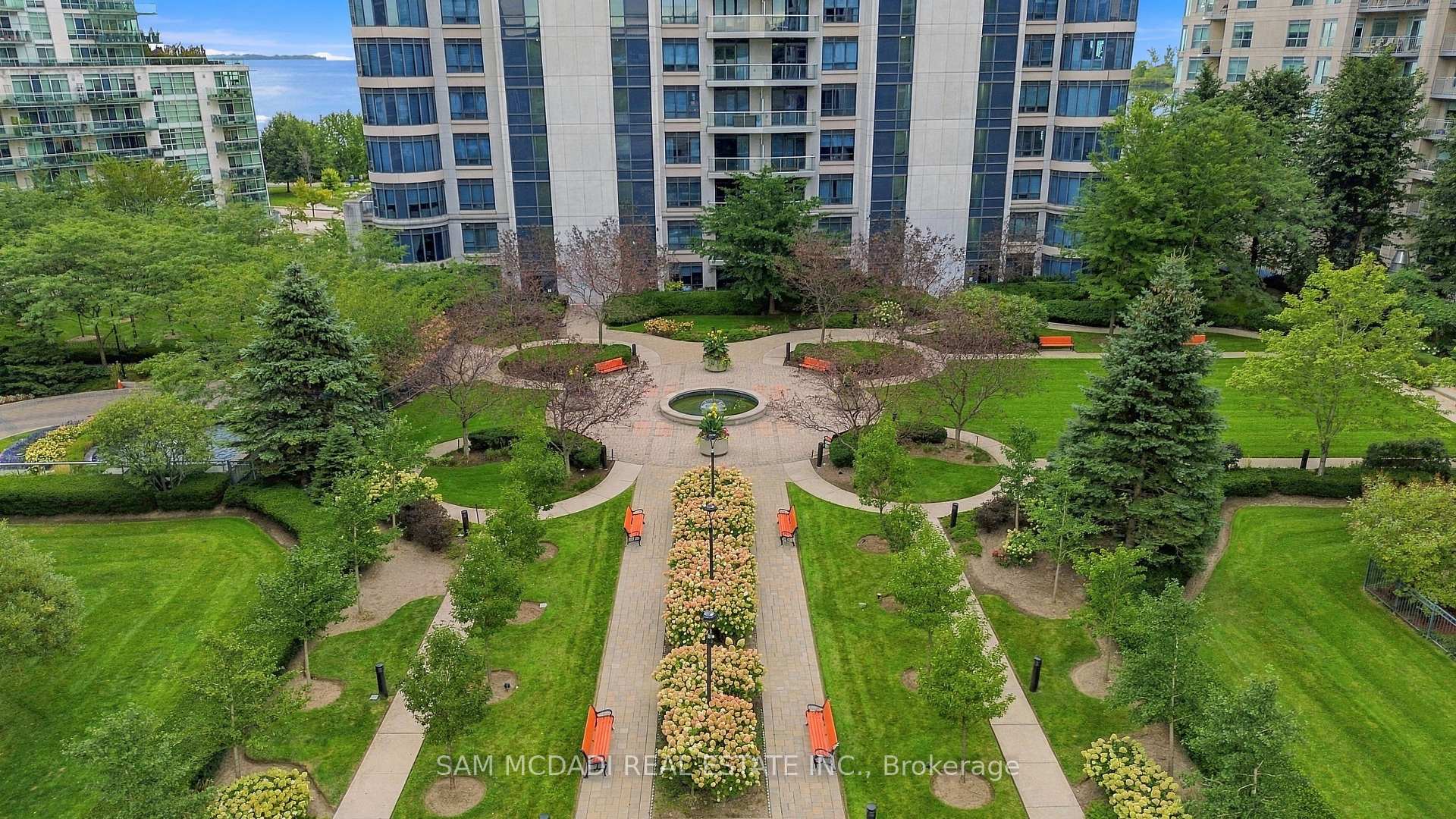 Photo 8 of Unit 103, 2087 Lake Shore Boulevard W, Etobicoke, Mimico — HOMEH