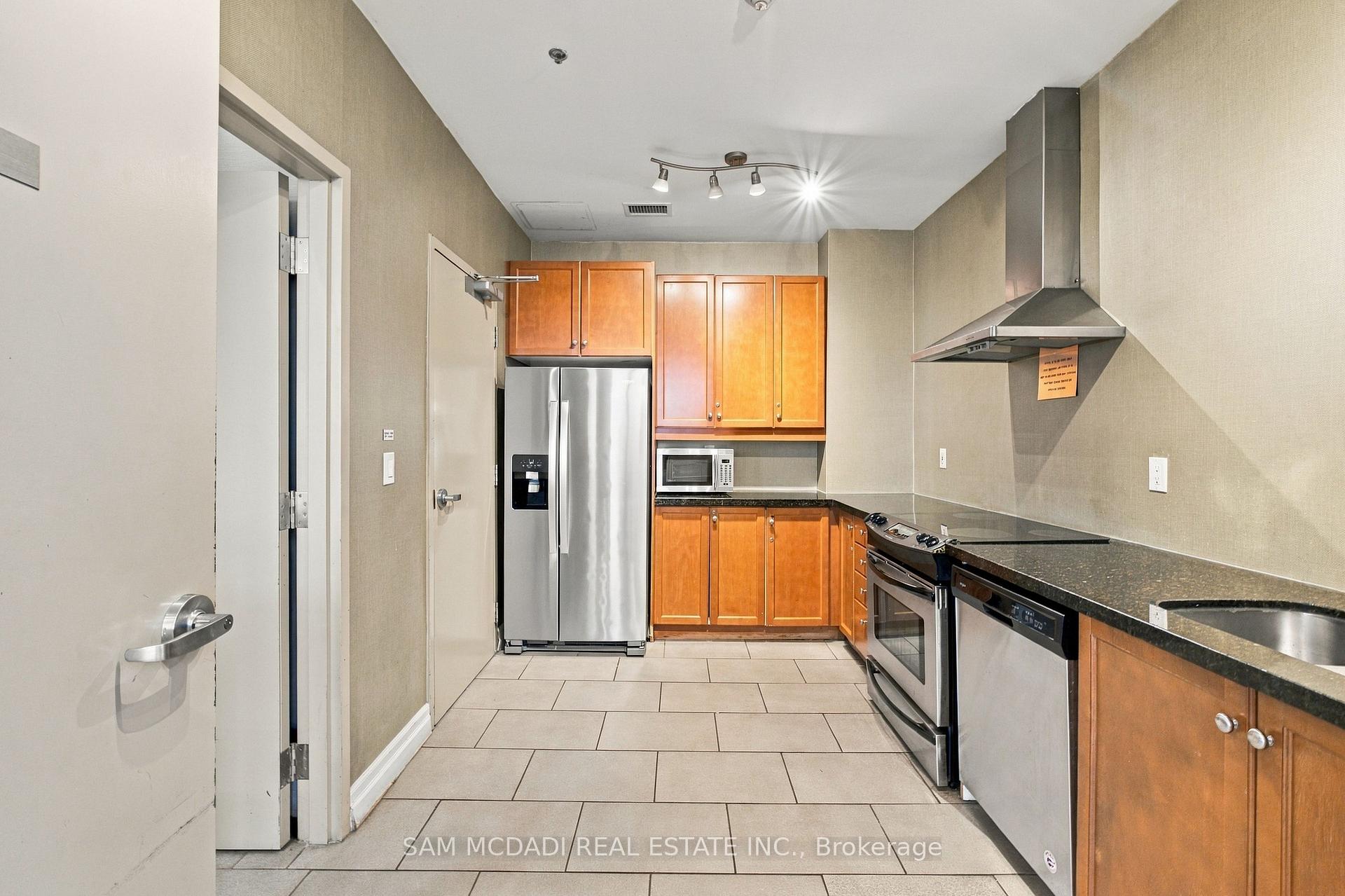 Photo 34 of Unit 103, 2087 Lake Shore Boulevard W, Etobicoke, Mimico — HOMEH