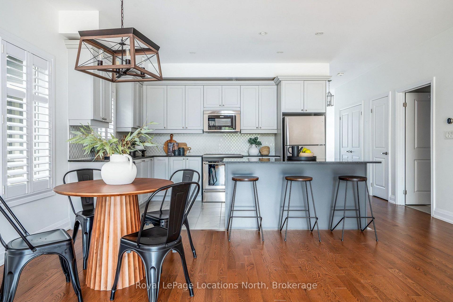 Photo 6 of 48 Kari Crescent, Collingwood — HOMEH