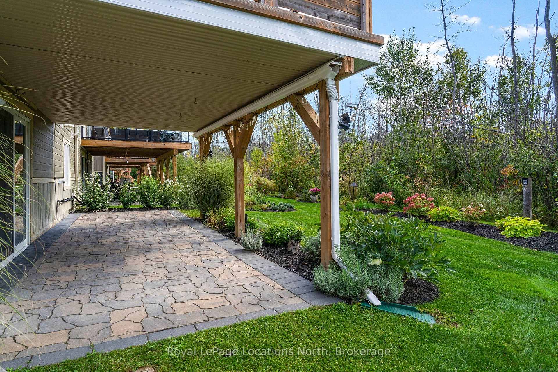 Photo 42 of 48 Kari Crescent, Collingwood — HOMEH