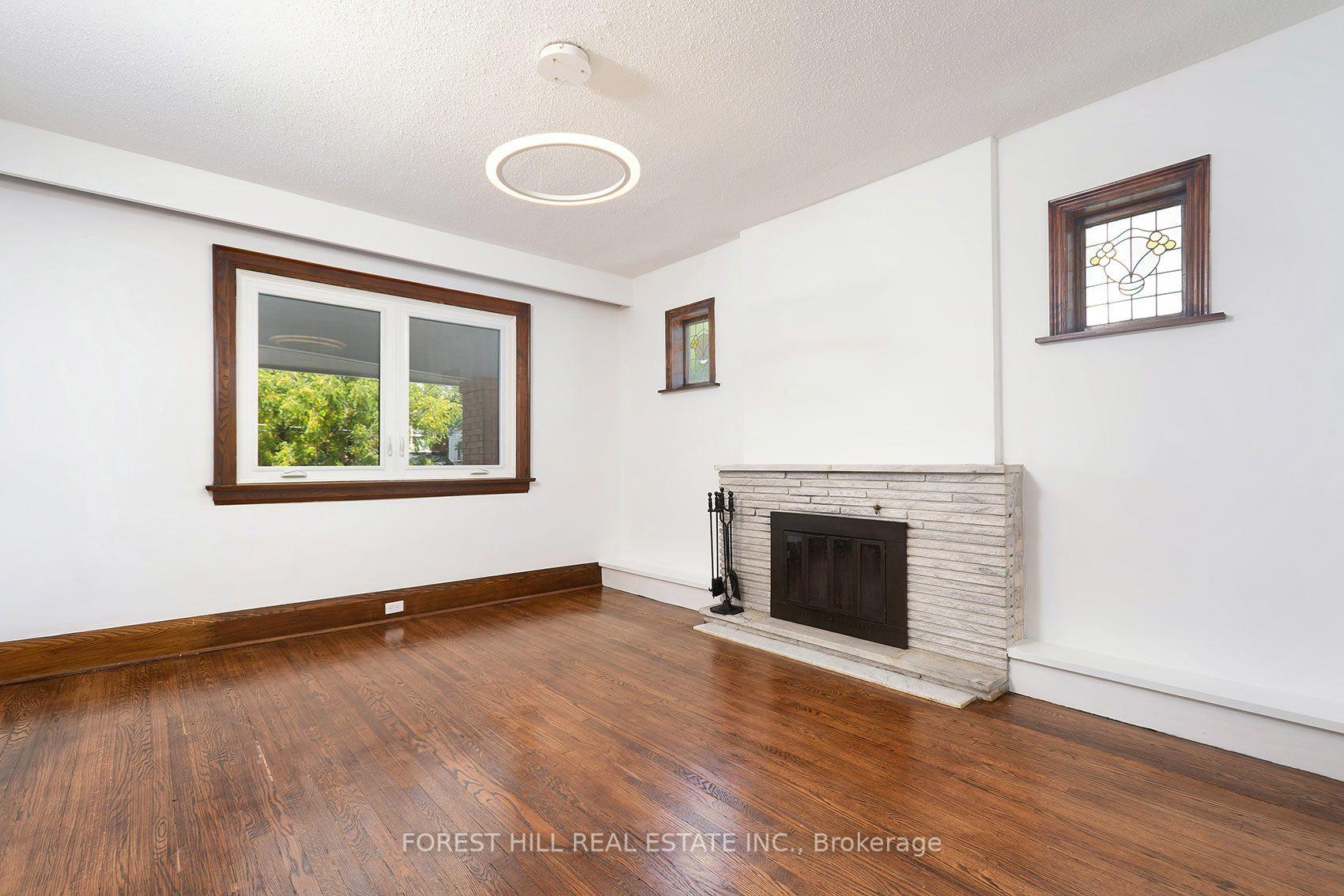 Photo 6 of 139 Craighurst Avenue, Toronto, Lawrence Park North — HOMEH
