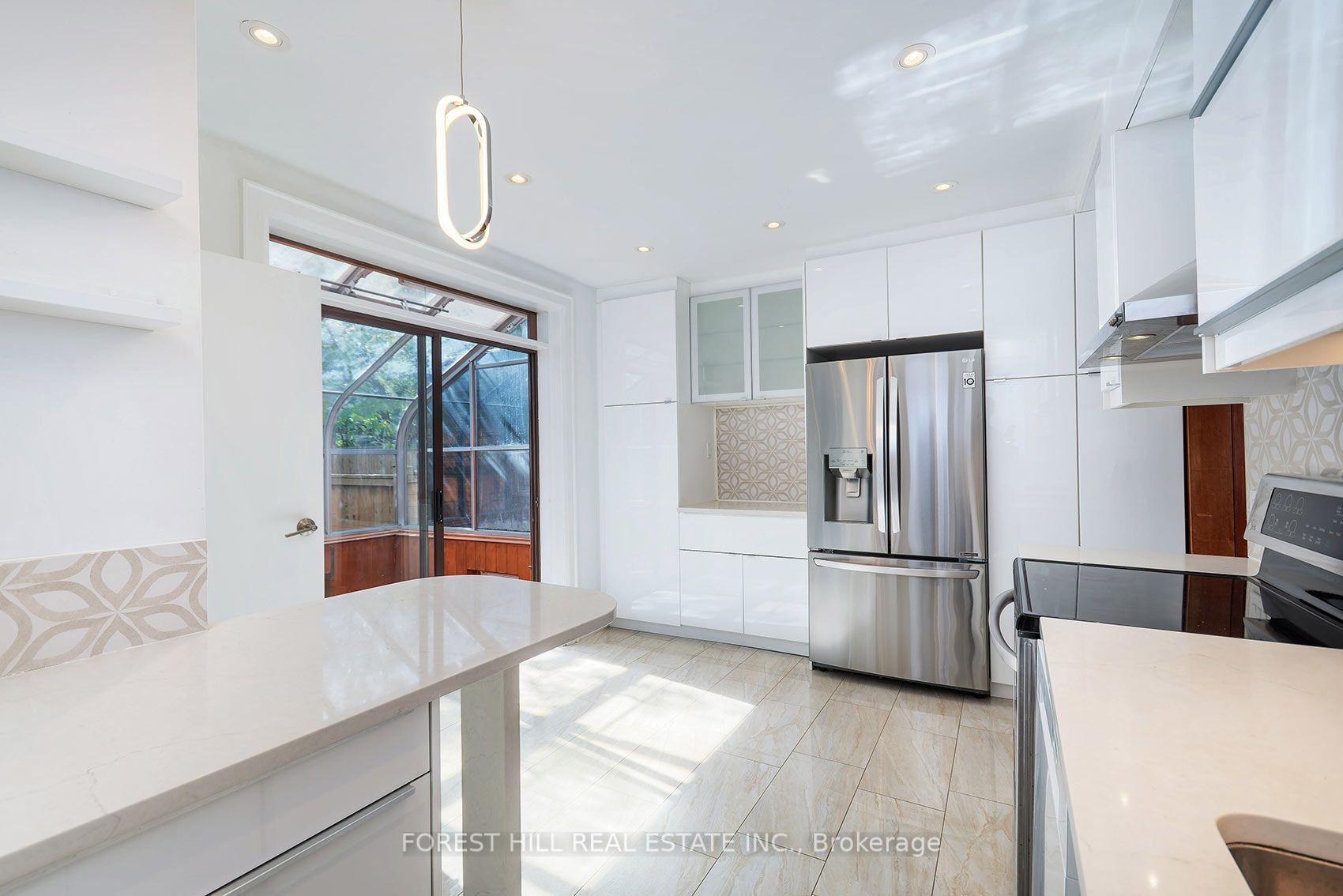 Photo 13 of 139 Craighurst Avenue, Toronto, Lawrence Park North — HOMEH