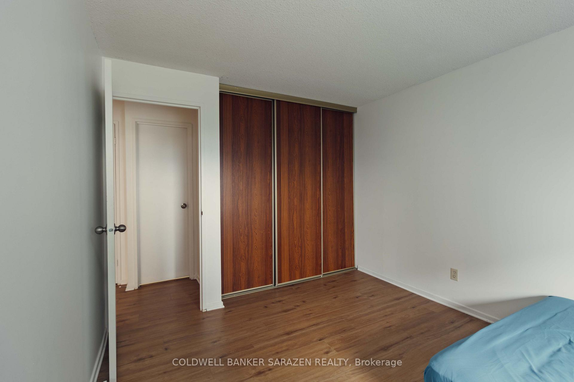 Photo 12 of Unit 903, 1100 Ambleside Drive, Ottawa, Woodroffe — HOMEH