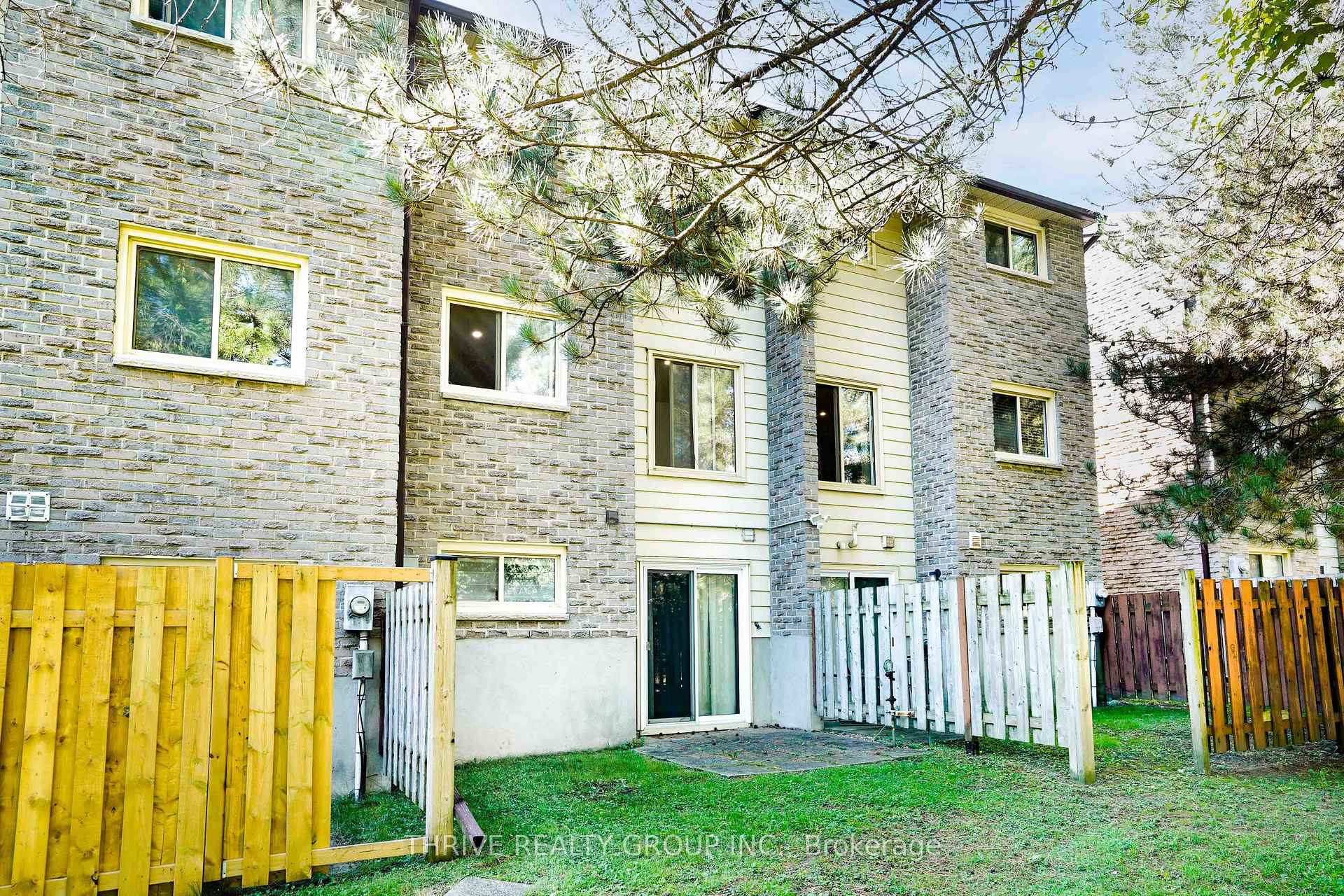 Photo 29 of Unit 36, 40 Summit Avenue, London, North N — HOMEH