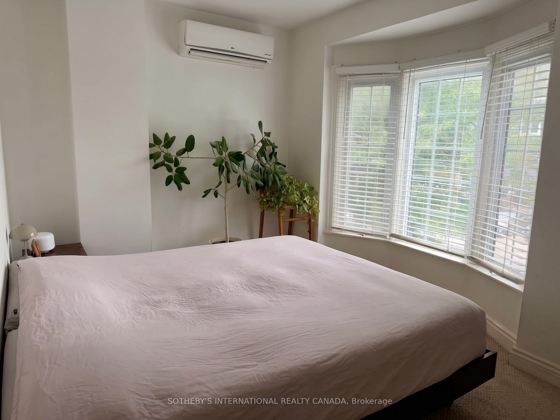 Photo 7 of 92 Millwood Road, Toronto, Mount Pleasant West — HOMEH