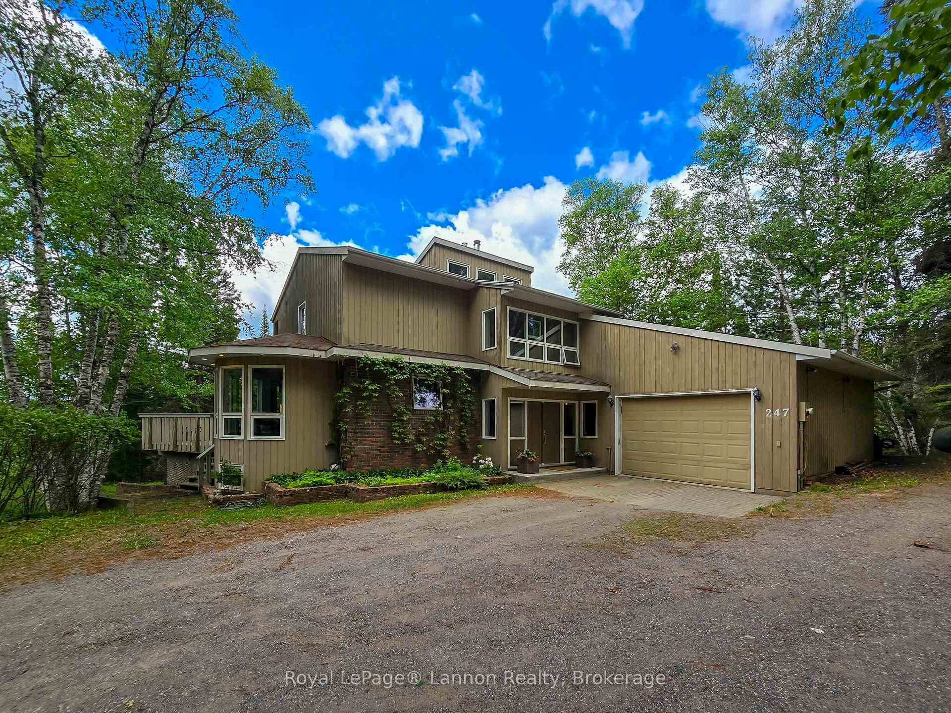 Photo 3 of 247 Shirley Rd, Thunder Bay, McIntyre North — HOMEH