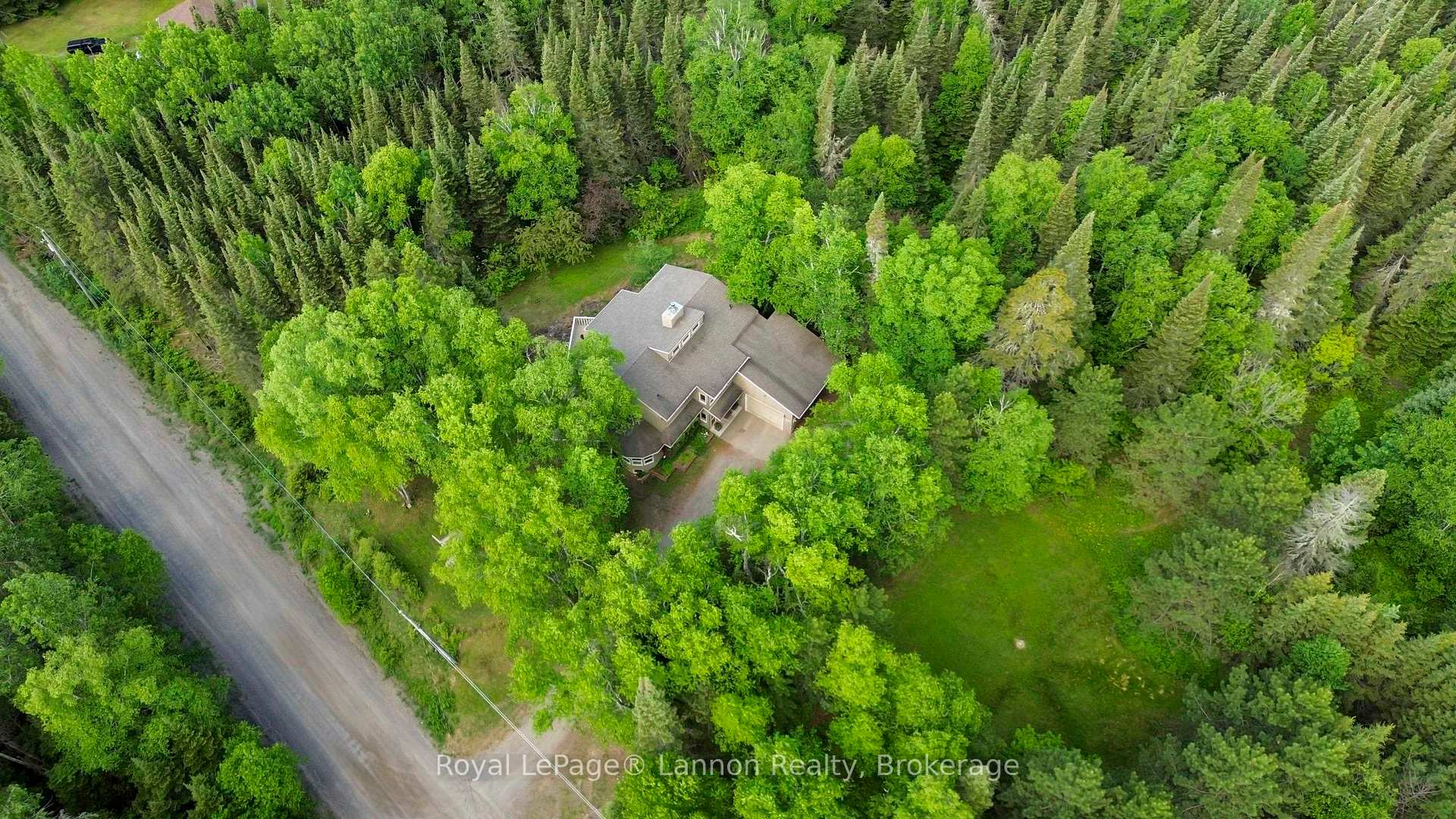 Photo 10 of 247 Shirley Rd, Thunder Bay, McIntyre North — HOMEH