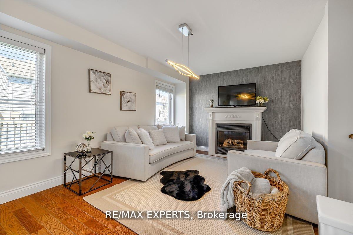 Photo 10 of 10 Snowden Avenue, Barrie, Innis-Shore — HOMEH