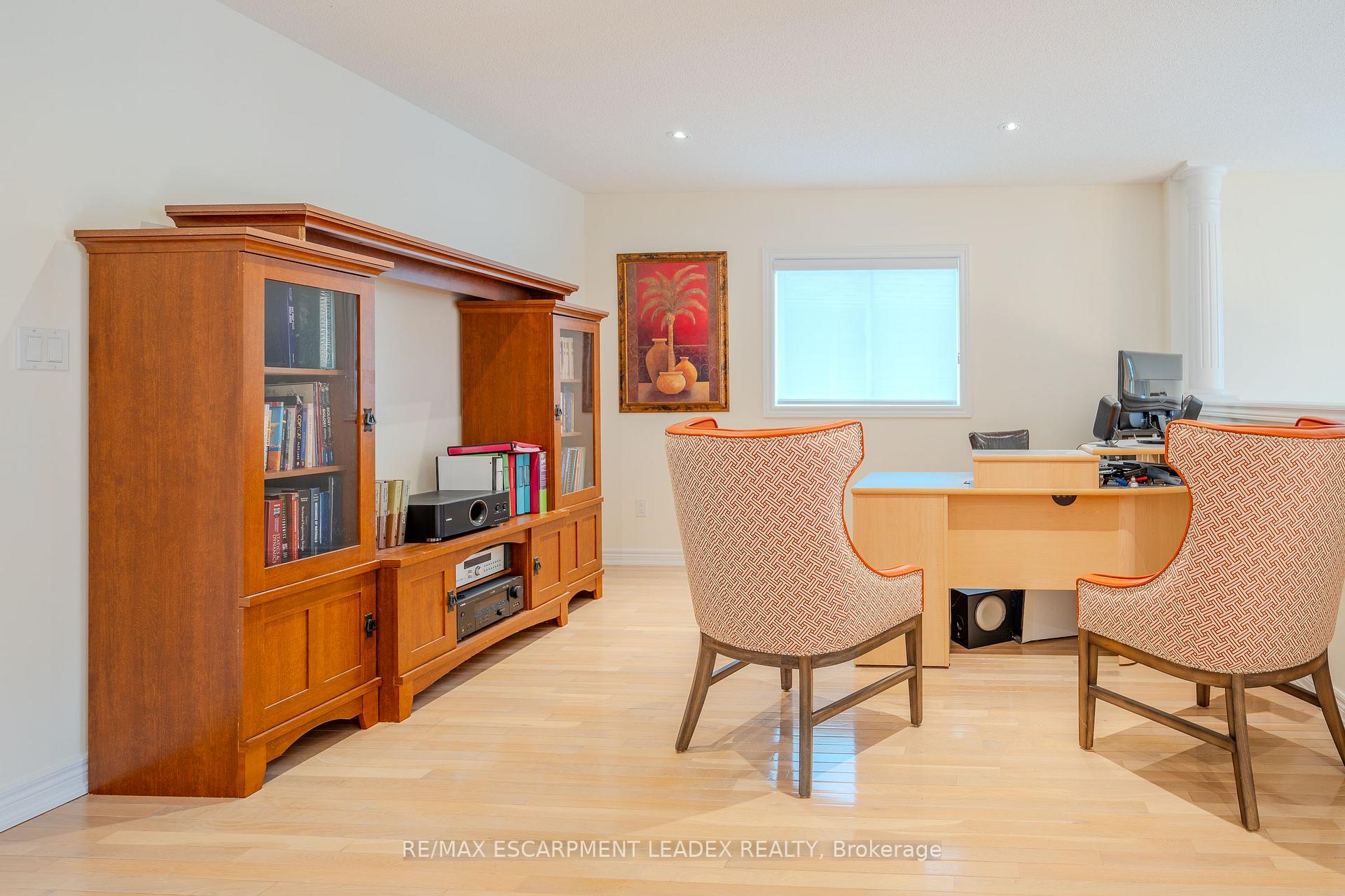 Photo 21 of 79 Moorland Crescent, Hamilton, Meadowlands — HOMEH