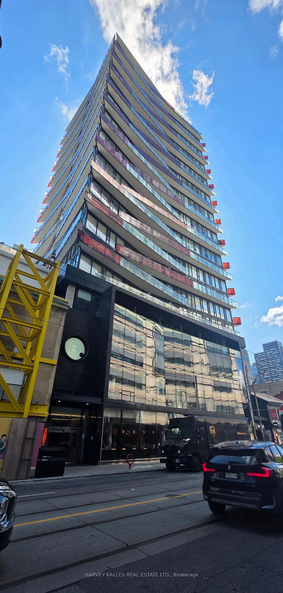 Photo of Unit 1103, 215 Queen Street W