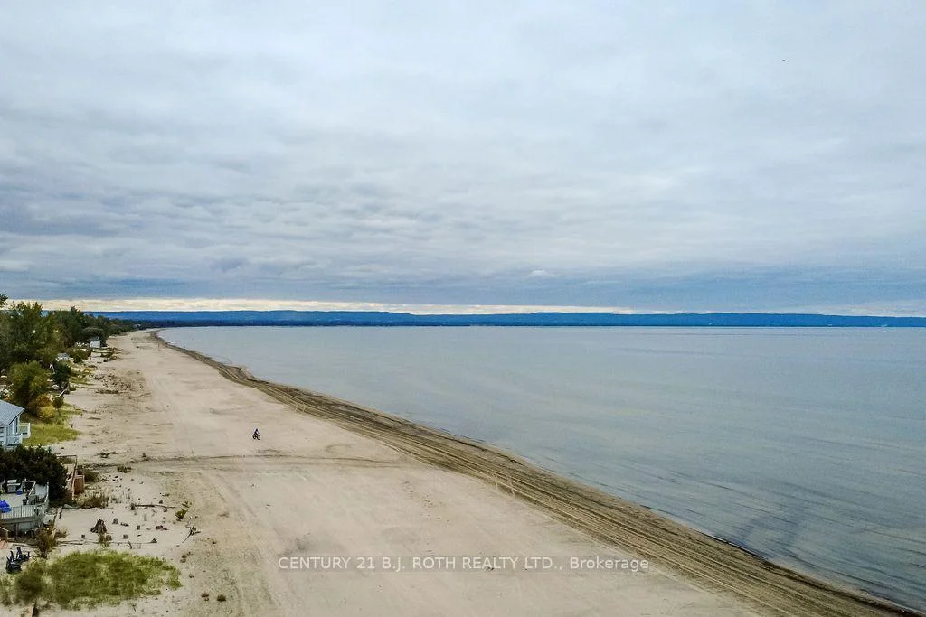 Photo 17 of 230 Shore Lane, Wasaga Beach — HOMEH