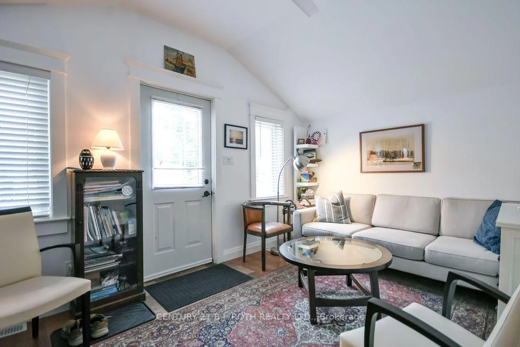 Photo 4 of 230 Shore Lane, Wasaga Beach — HOMEH