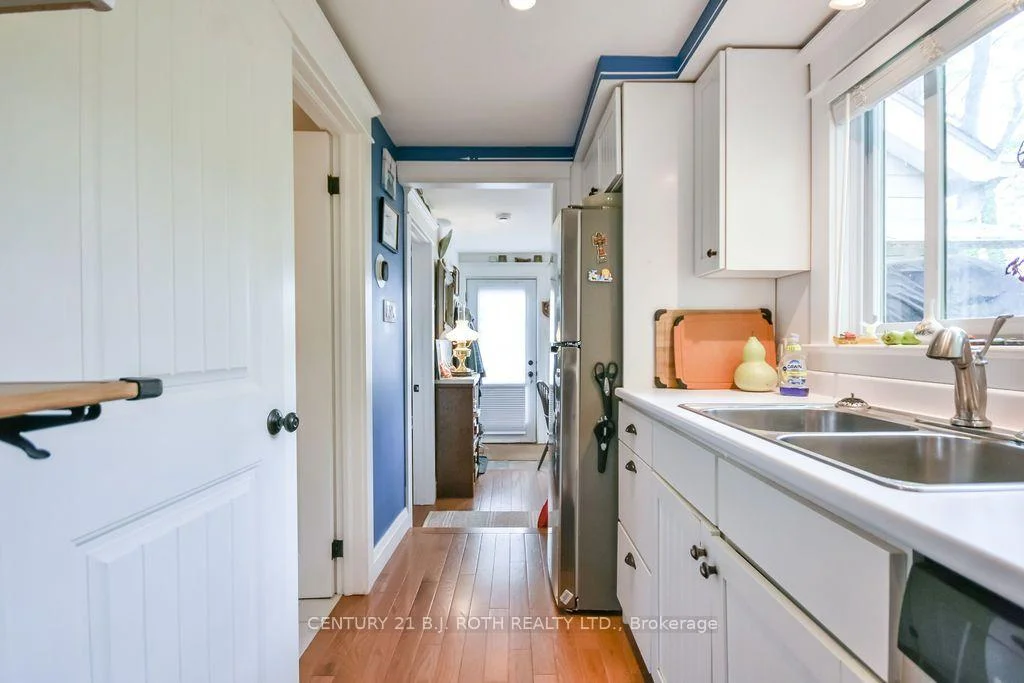 Photo 8 of 230 Shore Lane, Wasaga Beach — HOMEH
