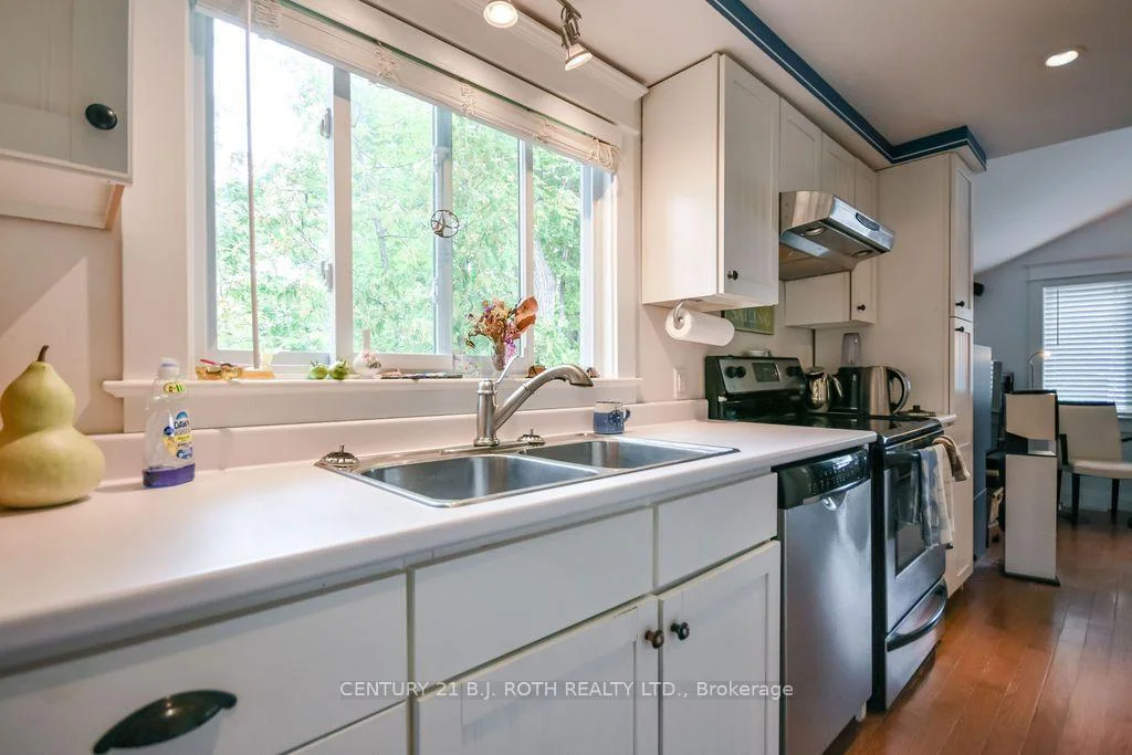 Photo 10 of 230 Shore Lane, Wasaga Beach — HOMEH