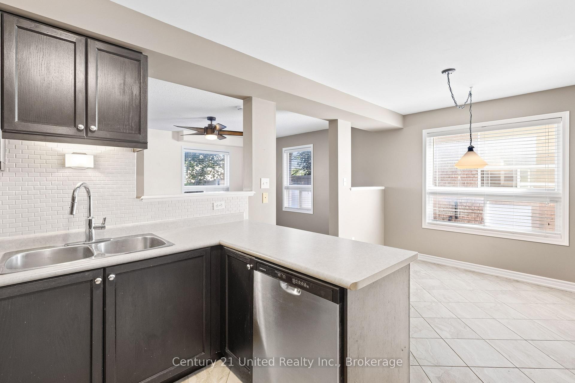 Photo 16 of Unit 16, 1087 Ormond Drive, Oshawa, Samac — HOMEH