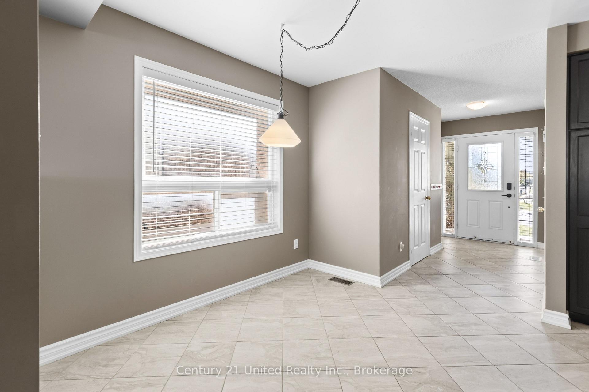 Photo 18 of Unit 16, 1087 Ormond Drive, Oshawa, Samac — HOMEH