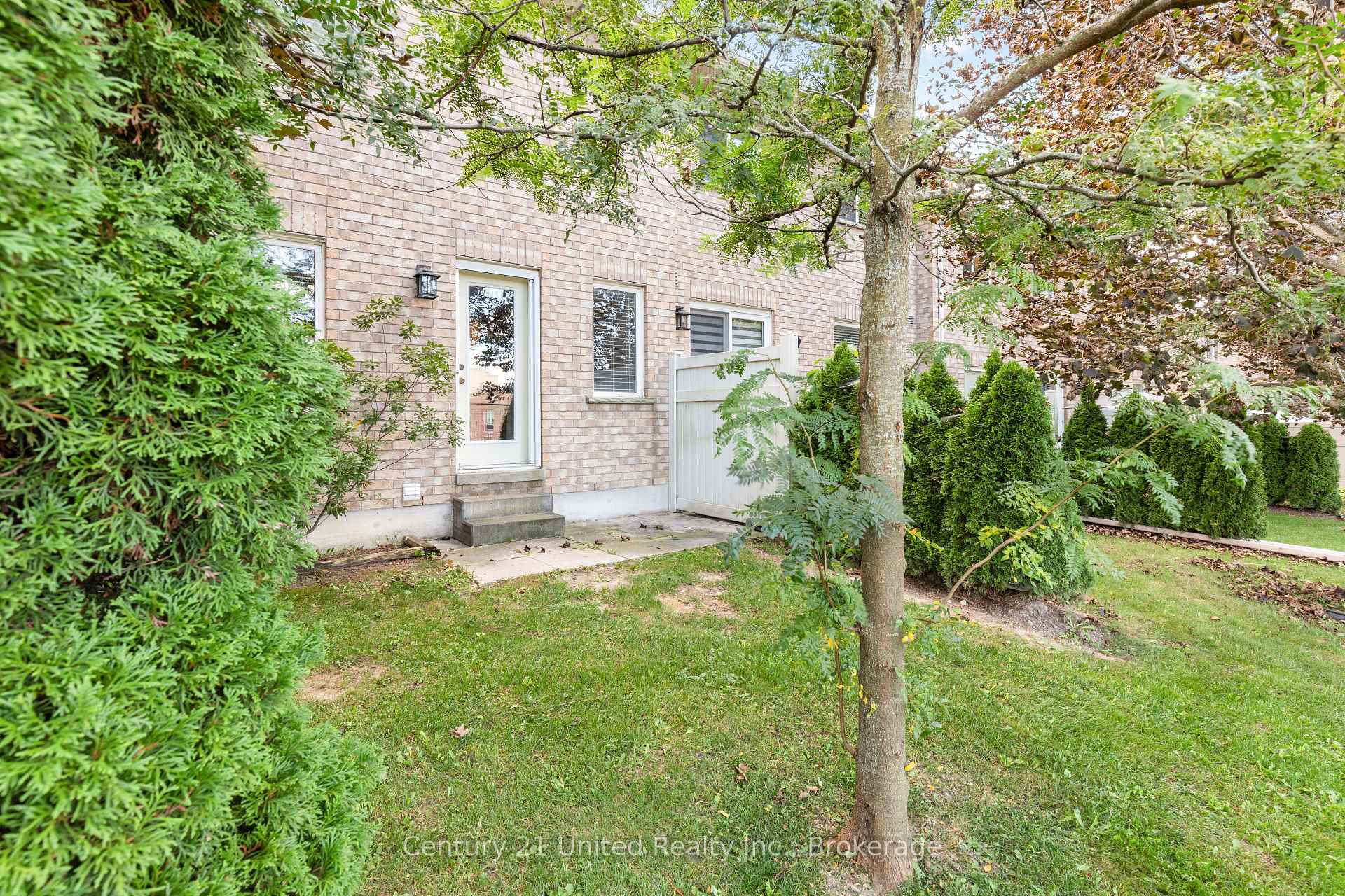 Photo 42 of Unit 16, 1087 Ormond Drive, Oshawa, Samac — HOMEH