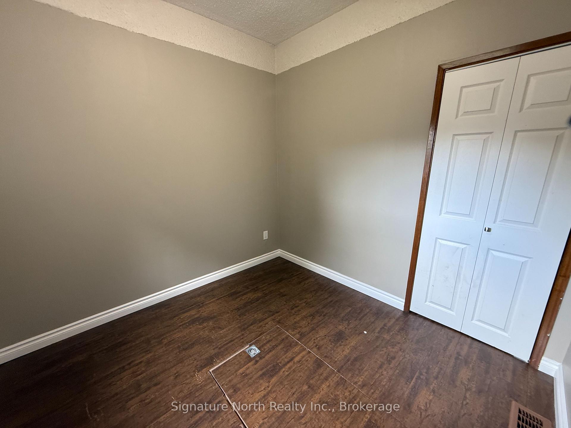 Photo 25 of 618 Mctavish Street, Thunder Bay, East End — HOMEH