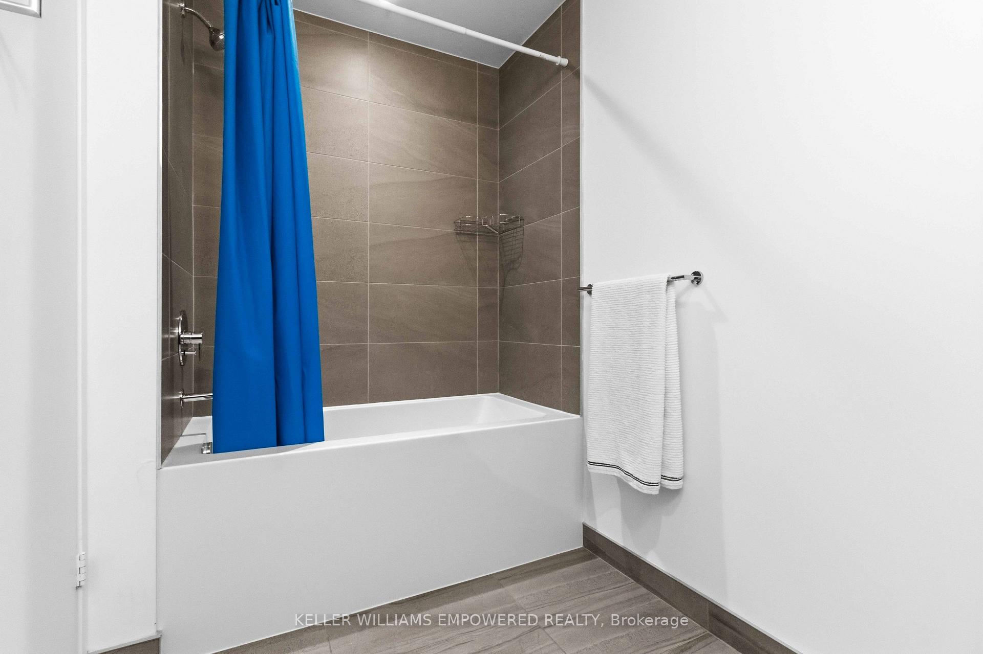 Photo 20 of Unit 2501, 5 Buttermill Avenue, Vaughan, Concord — HOMEH