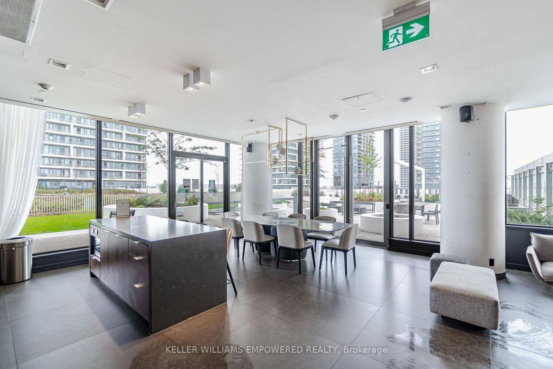 Photo 30 of Unit 2501, 5 Buttermill Avenue, Vaughan, Concord — HOMEH
