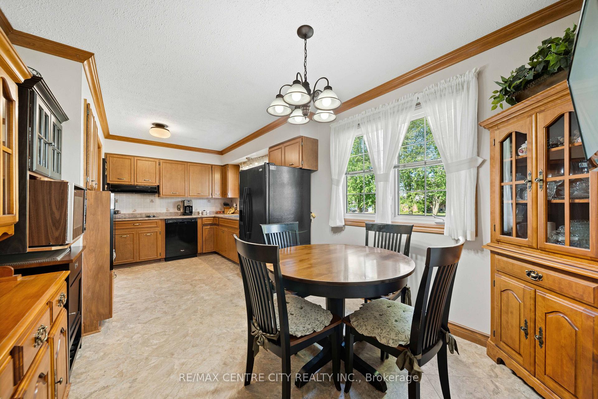 Photo 7 of 8114 Sandytown Road, Bayham, Straffordville — HOMEH