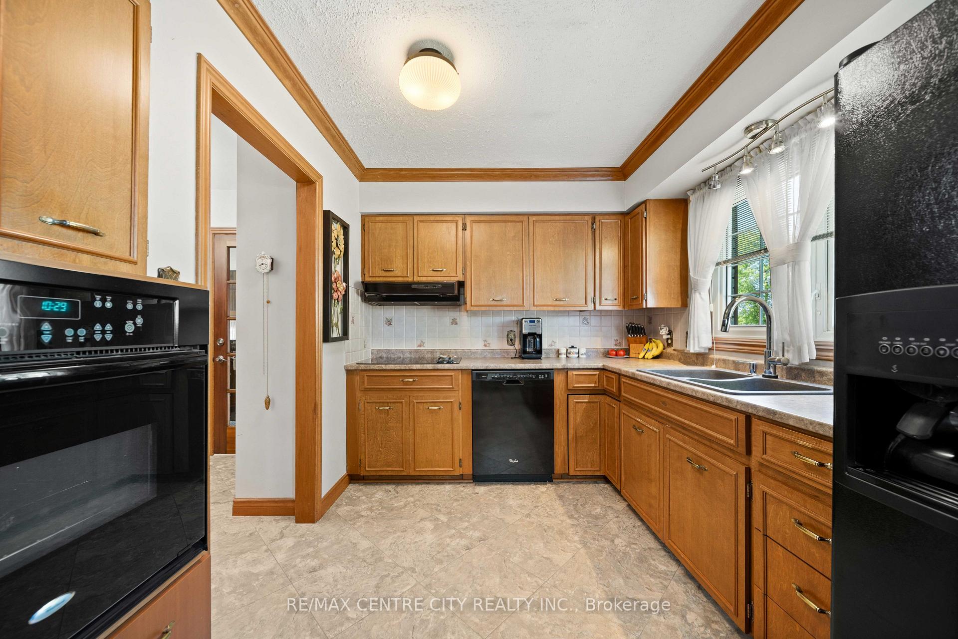 Photo 9 of 8114 Sandytown Road, Bayham, Straffordville — HOMEH