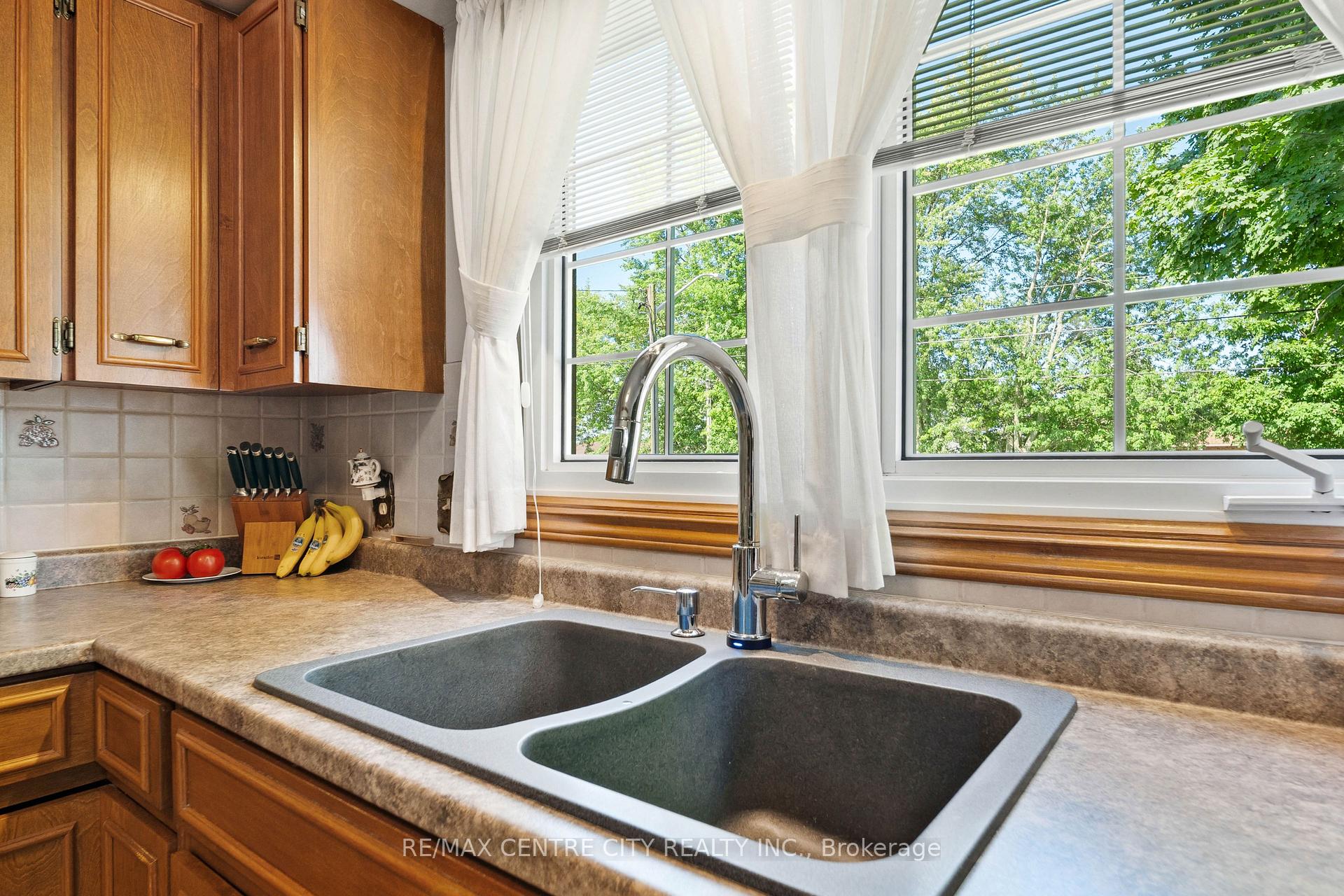 Photo 10 of 8114 Sandytown Road, Bayham, Straffordville — HOMEH