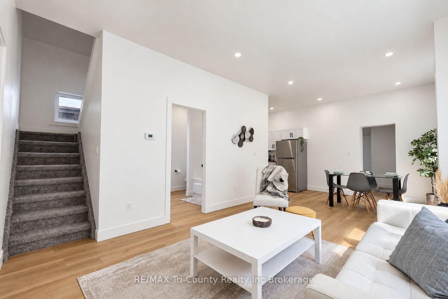 Photo 5 of 16 Redan Street, London, East L — HOMEH