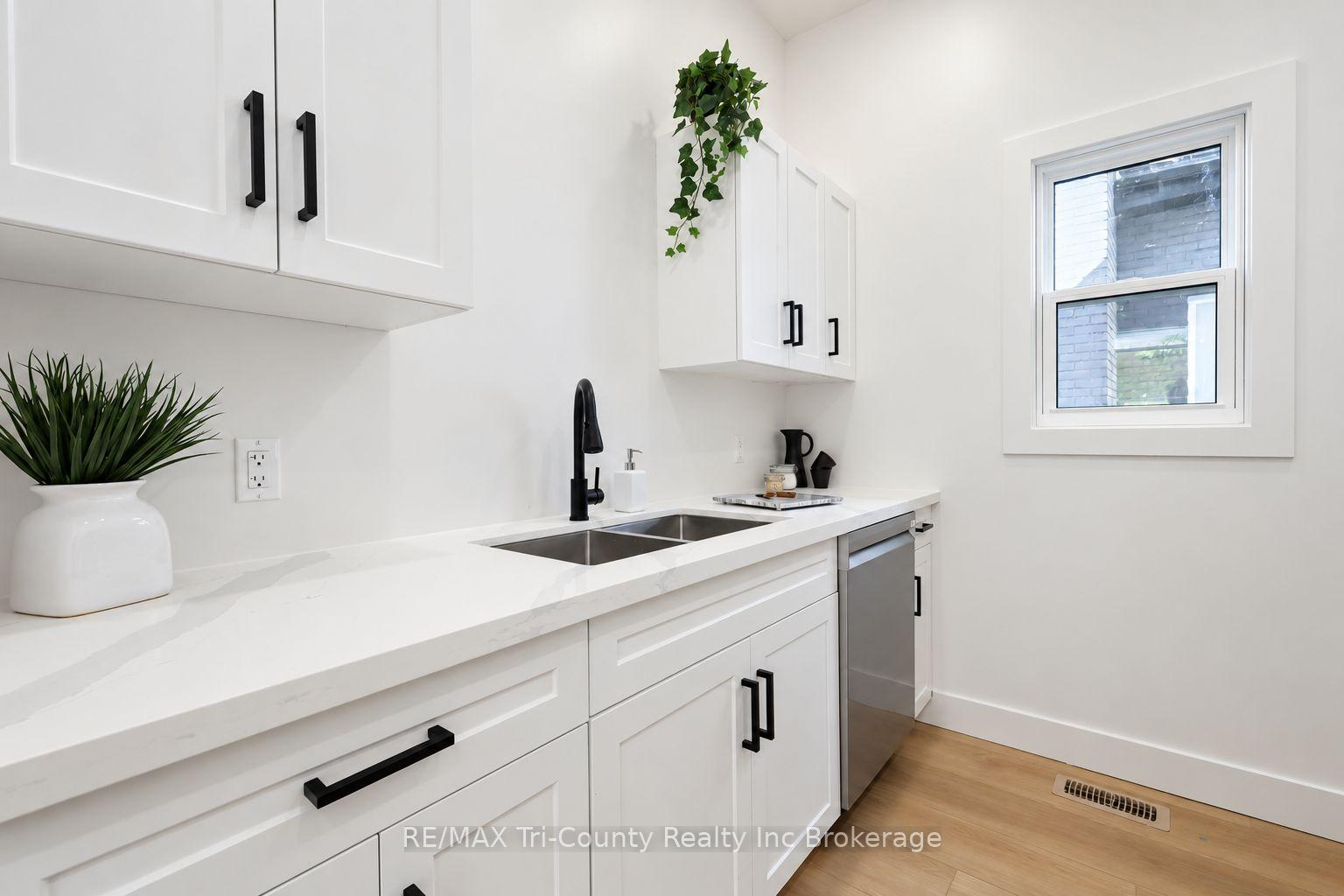 Photo 11 of 16 Redan Street, London, East L — HOMEH
