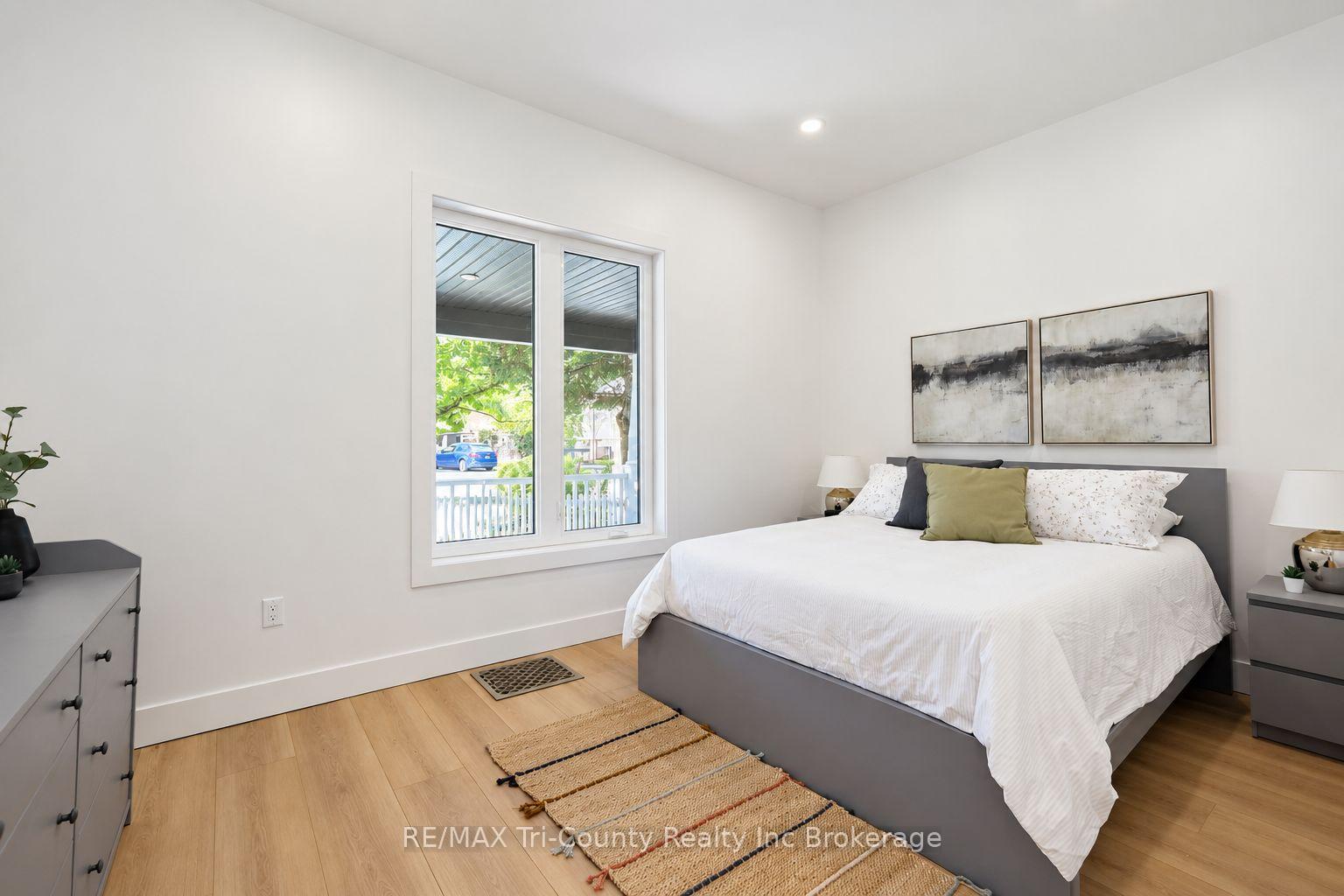 Photo 17 of 16 Redan Street, London, East L — HOMEH