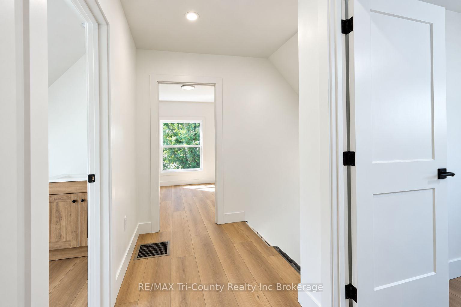 Photo 29 of 16 Redan Street, London, East L — HOMEH