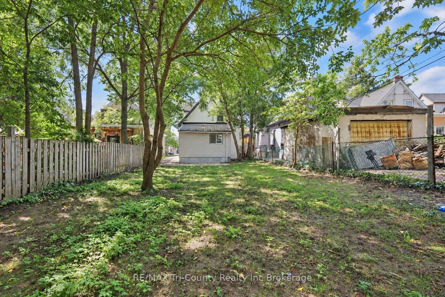 Photo 38 of 16 Redan Street, London, East L — HOMEH