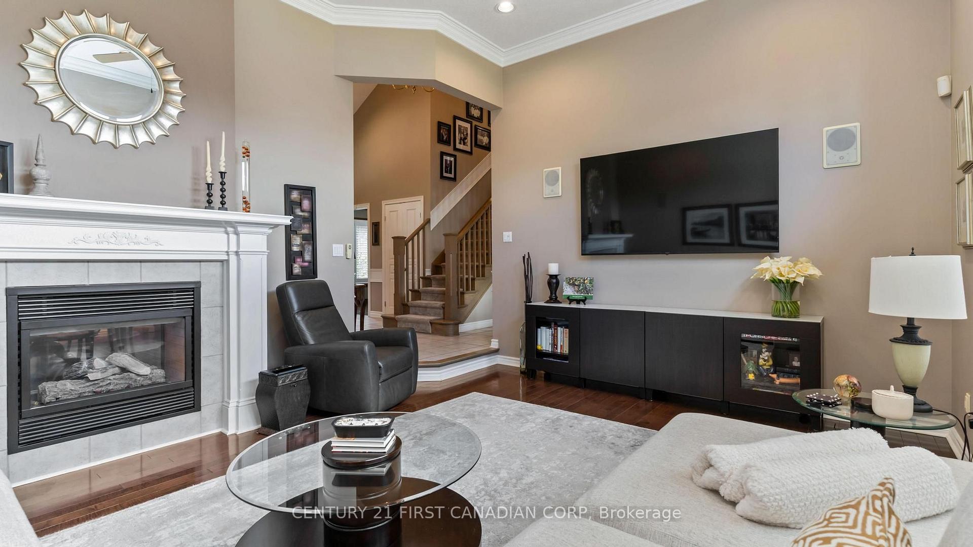 Photo 10 of 114 Longview Court, London, South K — HOMEH