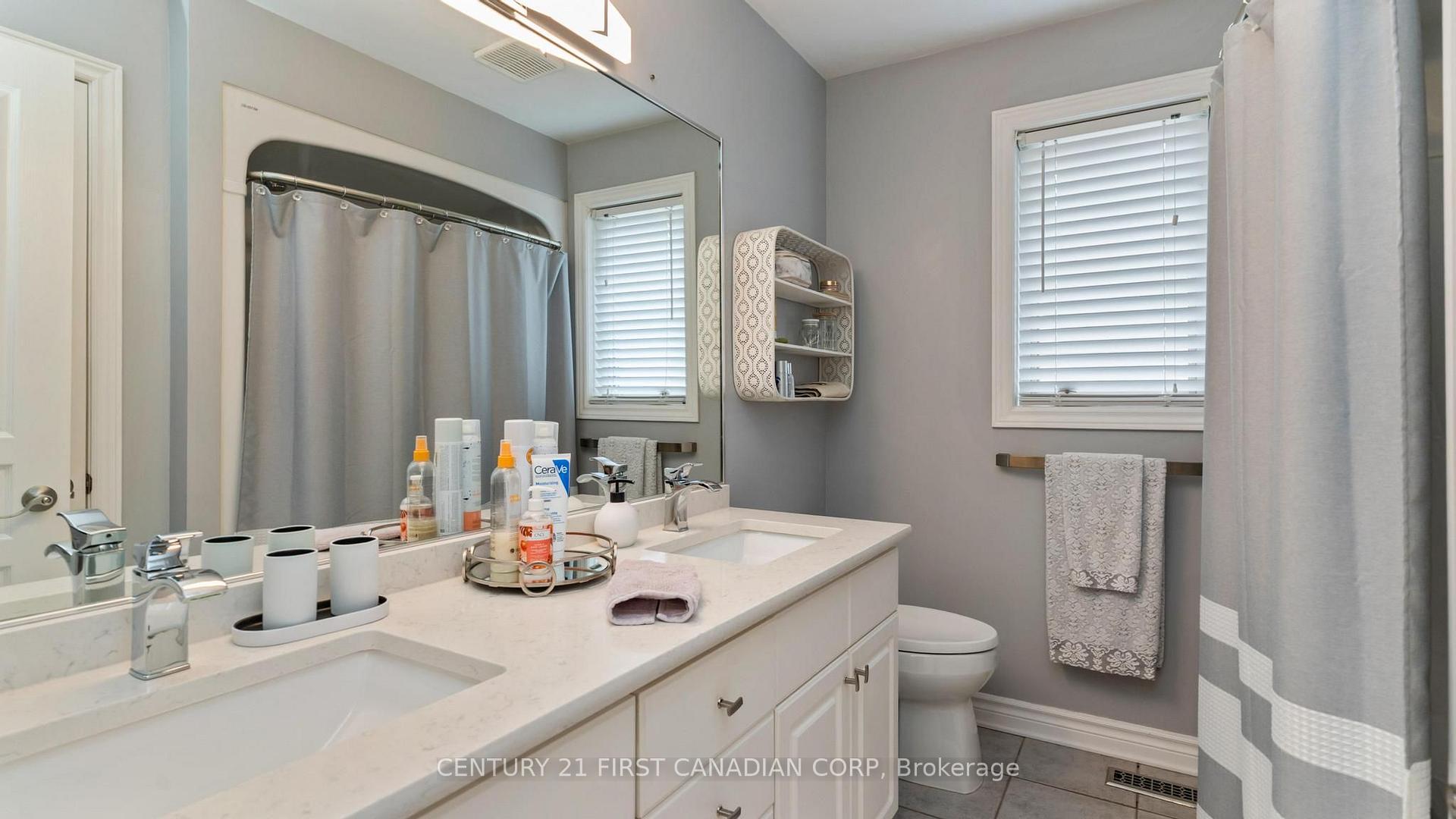 Photo 29 of 114 Longview Court, London, South K — HOMEH