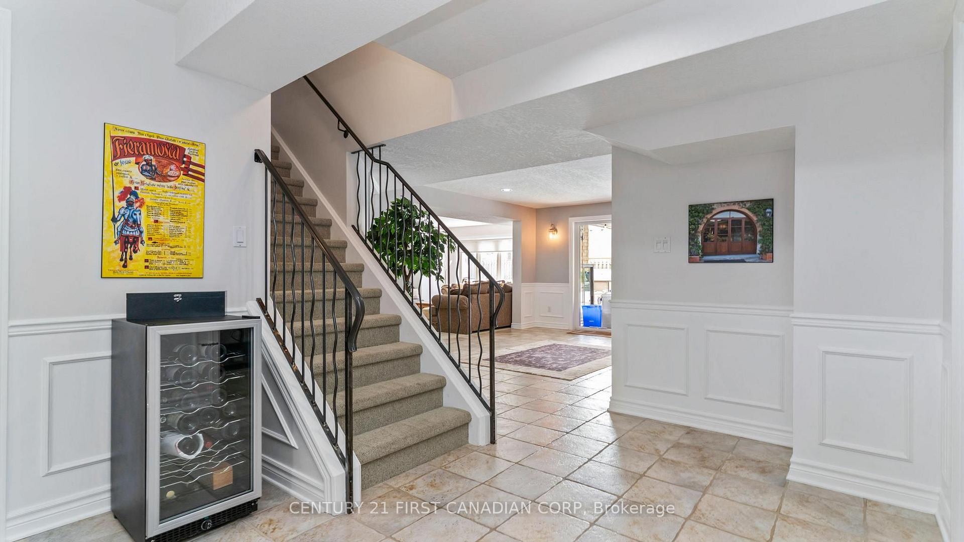 Photo 30 of 114 Longview Court, London, South K — HOMEH