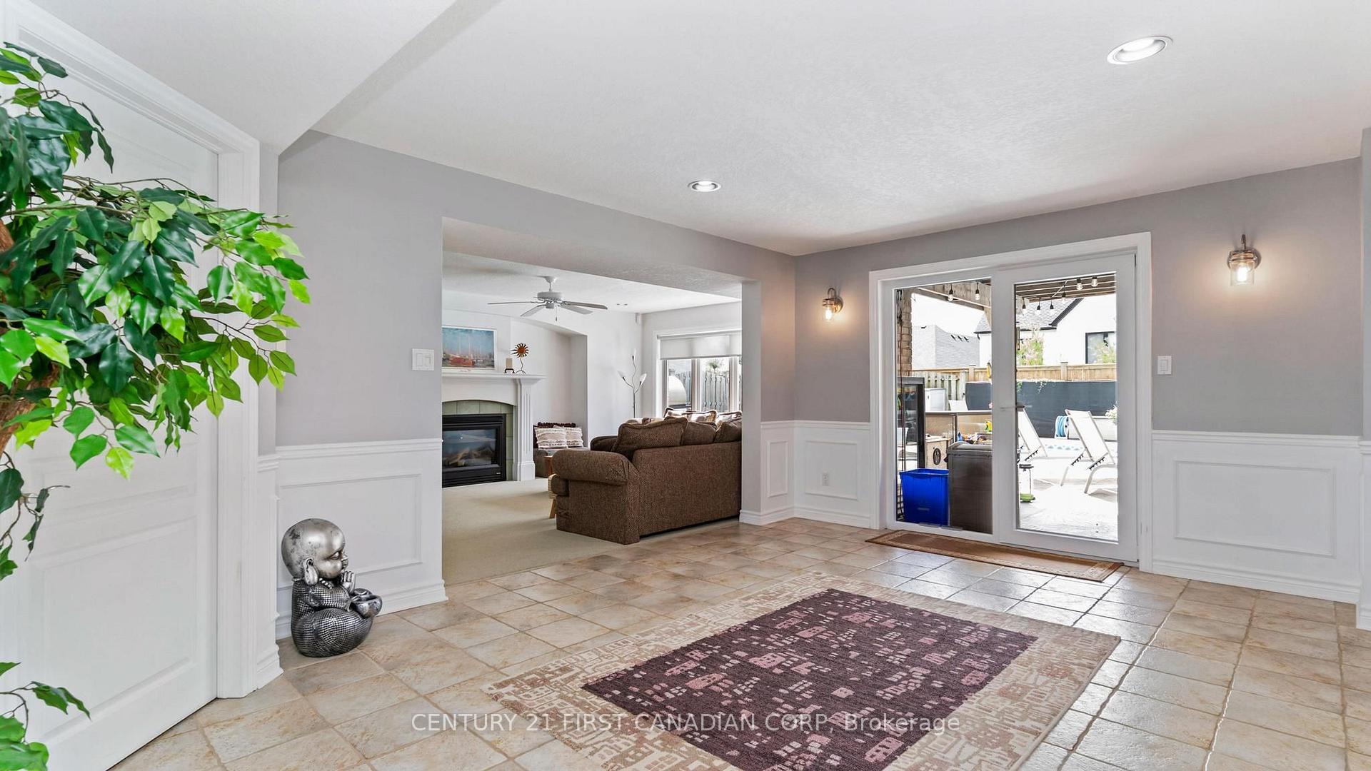 Photo 35 of 114 Longview Court, London, South K — HOMEH