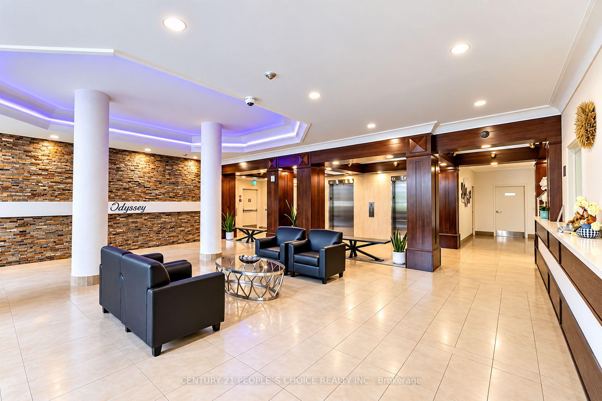 Photo 6 of Unit 1015, 250 Webb Drive, Mississauga, City Centre — HOMEH