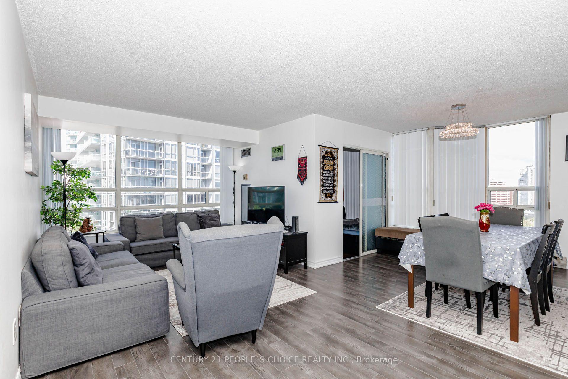 Photo 13 of Unit 1015, 250 Webb Drive, Mississauga, City Centre — HOMEH