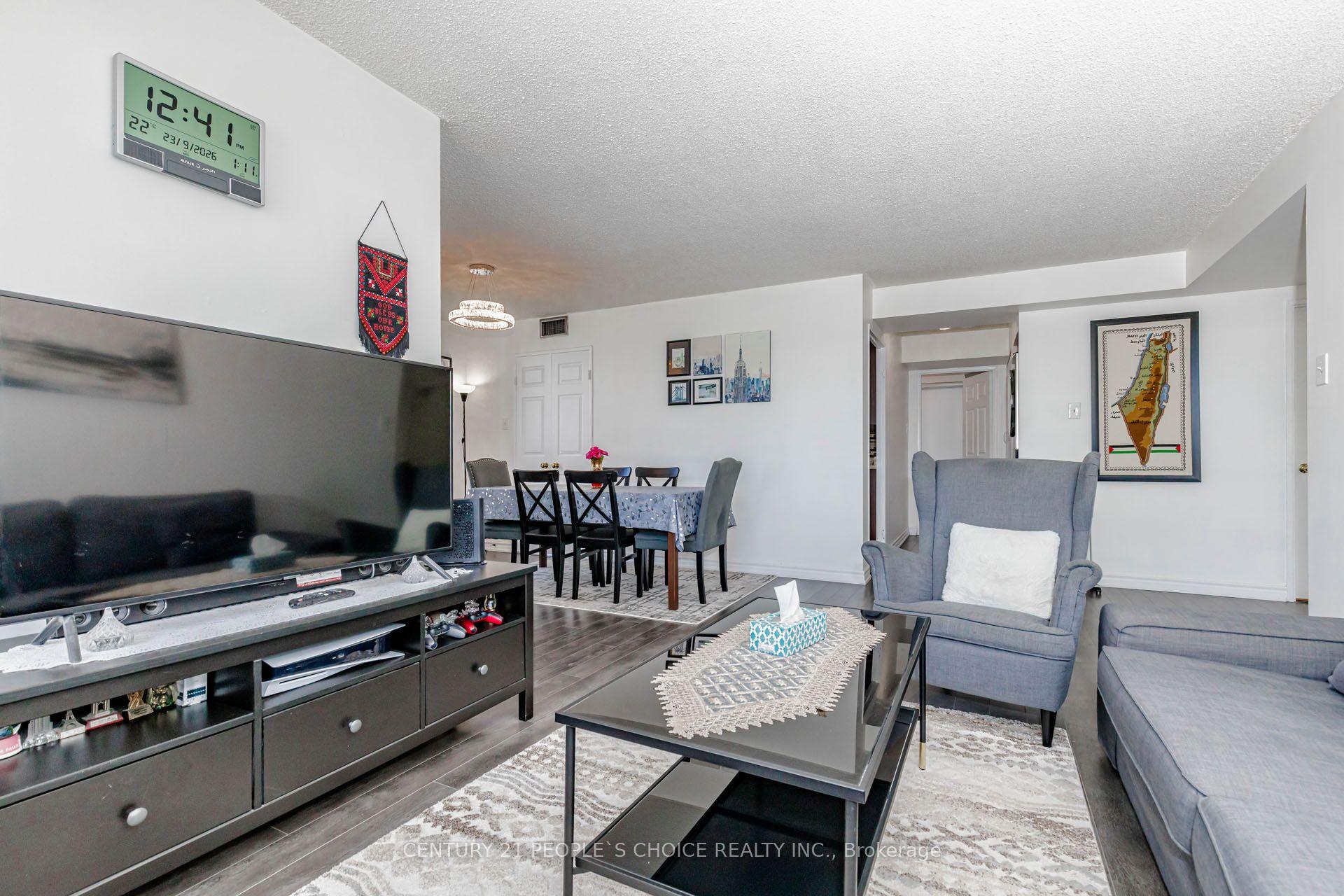Photo 17 of Unit 1015, 250 Webb Drive, Mississauga, City Centre — HOMEH