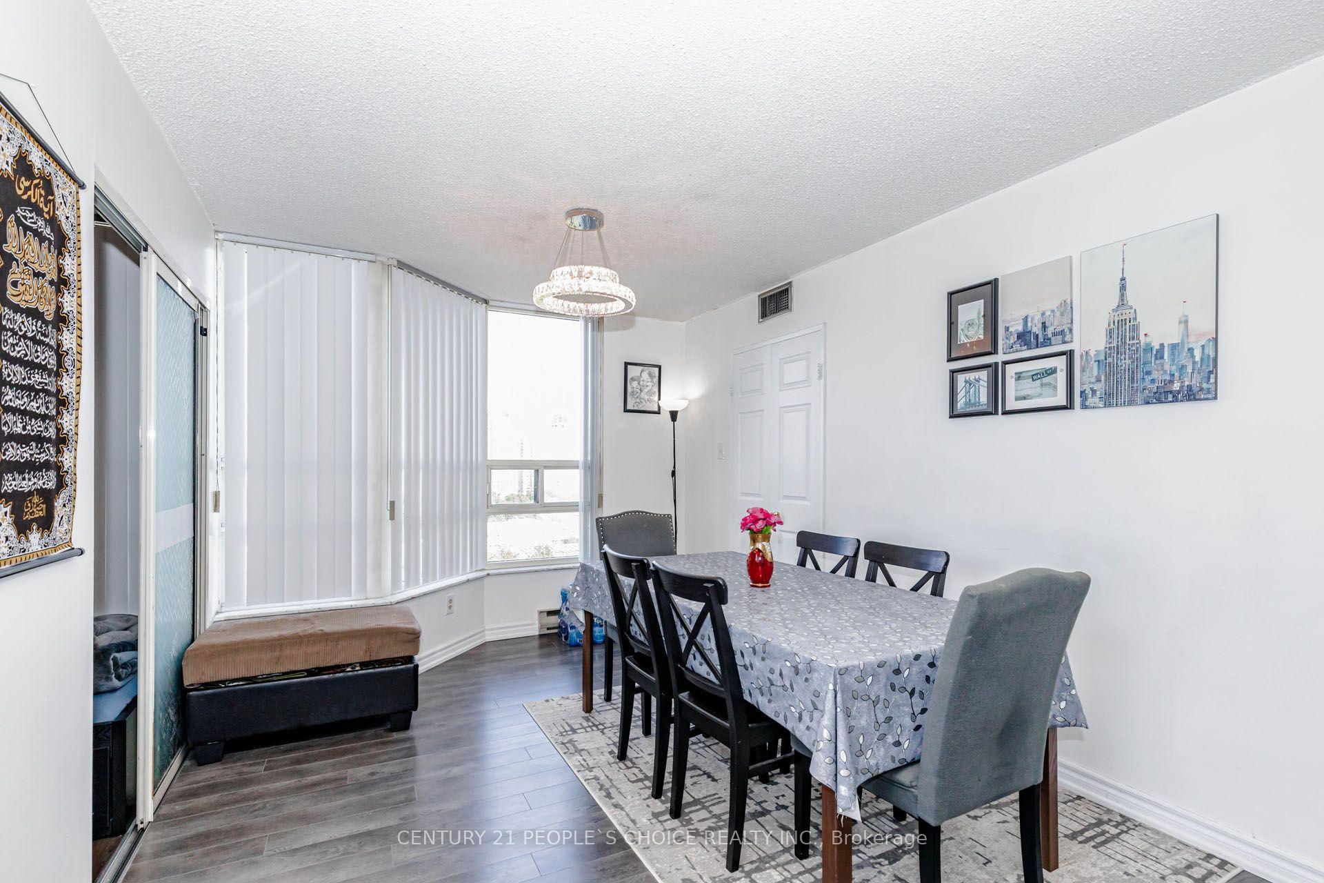 Photo 18 of Unit 1015, 250 Webb Drive, Mississauga, City Centre — HOMEH