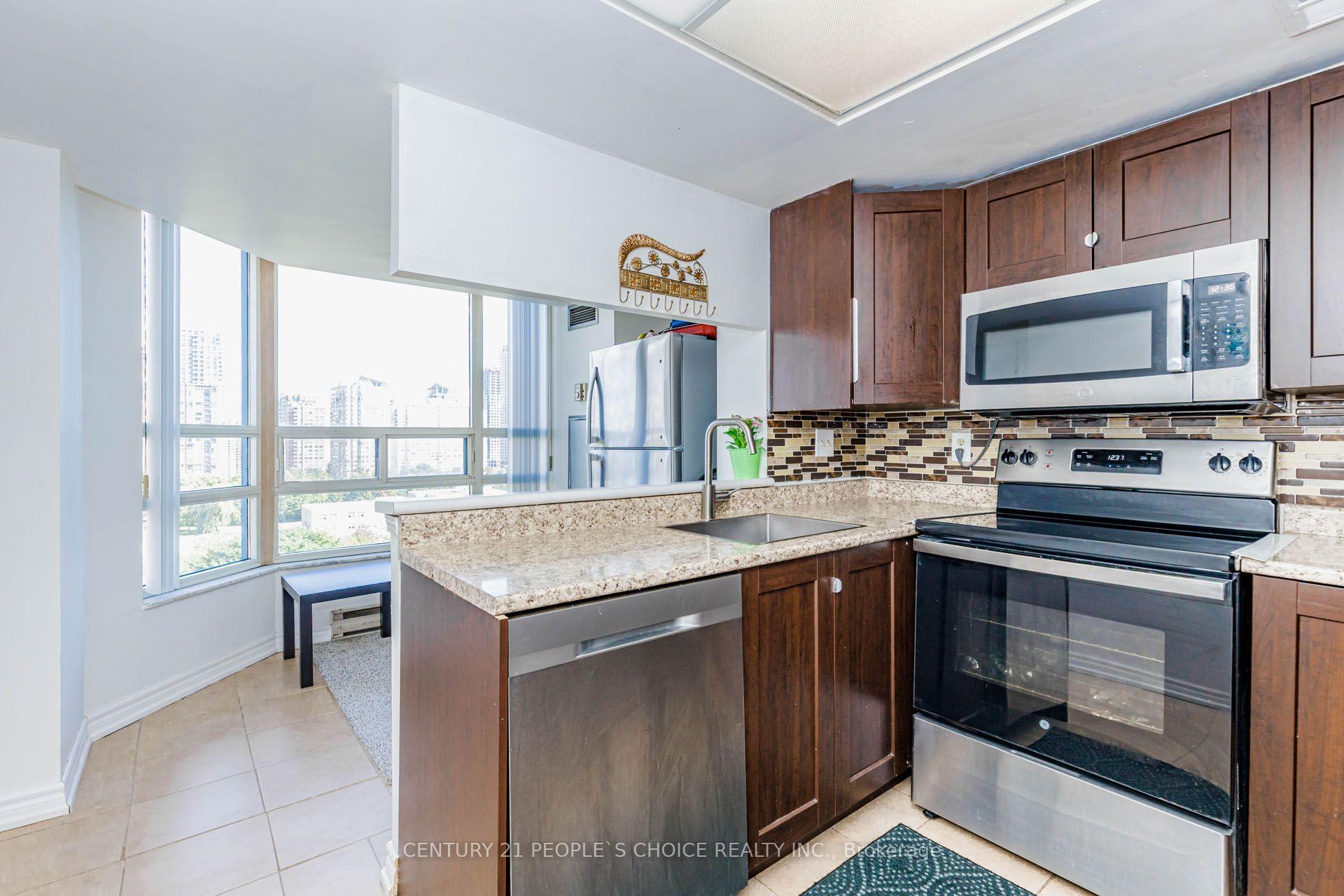 Photo 24 of Unit 1015, 250 Webb Drive, Mississauga, City Centre — HOMEH