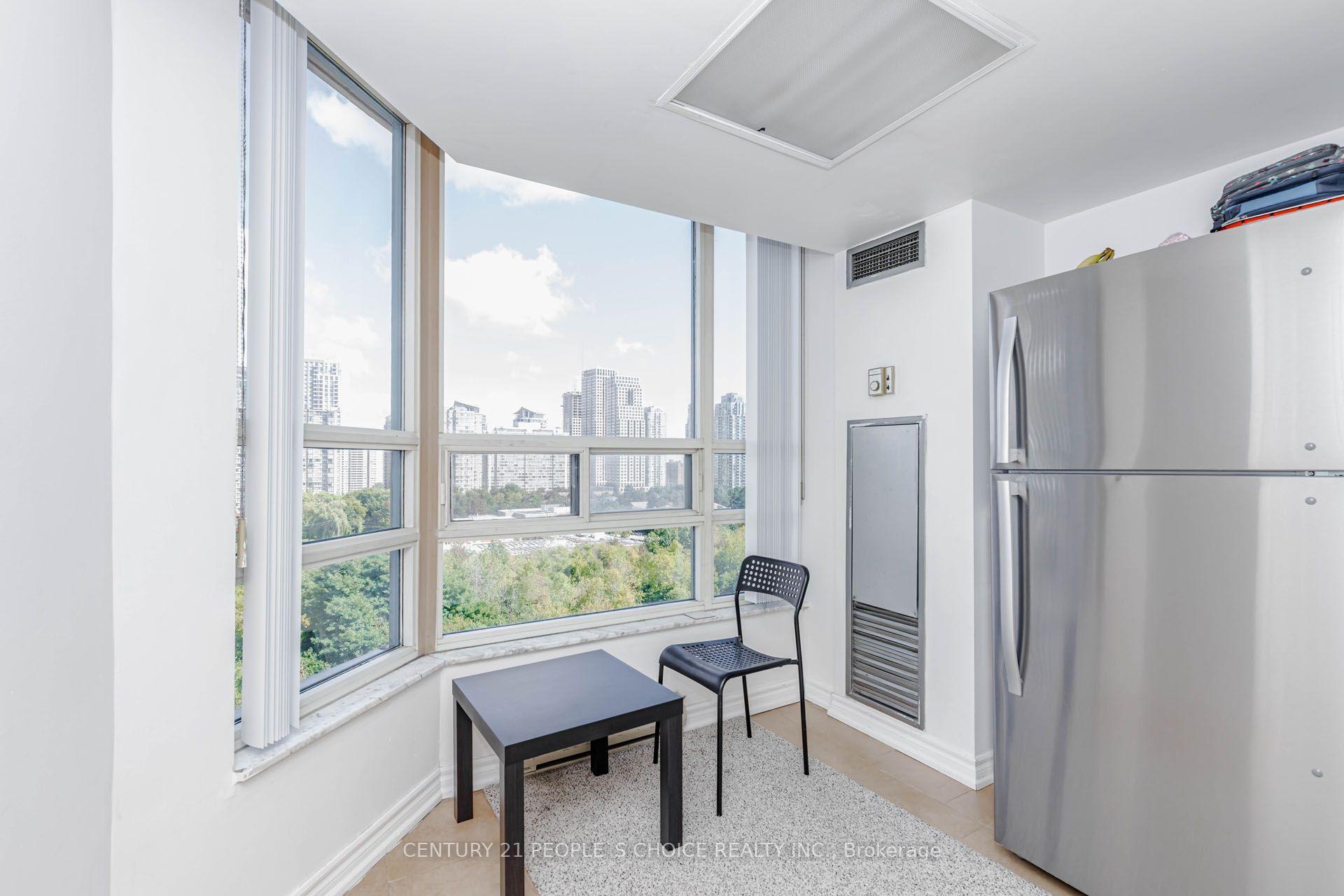 Photo 29 of Unit 1015, 250 Webb Drive, Mississauga, City Centre — HOMEH