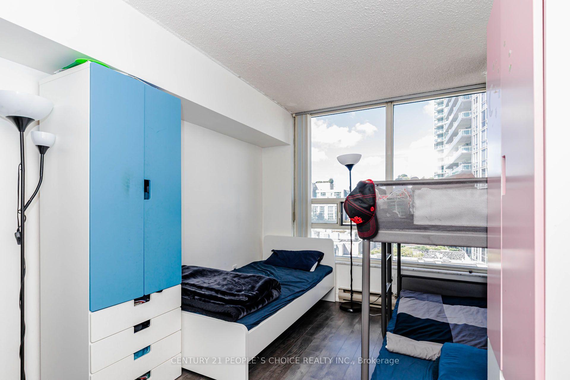 Photo 37 of Unit 1015, 250 Webb Drive, Mississauga, City Centre — HOMEH